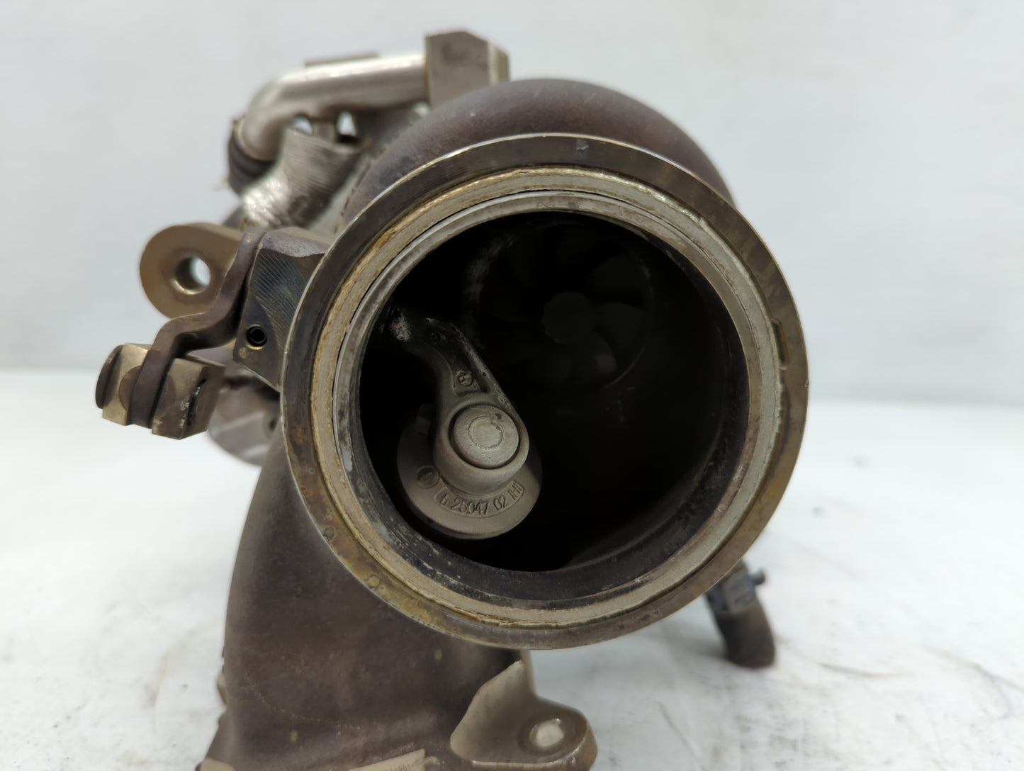 Volkswagen Jetta Turbocharger Exhaust Manifold With Turbo Charger - Oemusedautoparts1.com