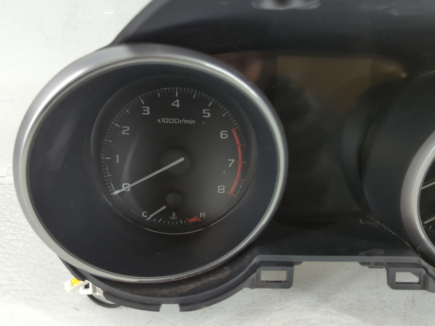 2017 Subaru Legacy Instrument Cluster Speedometer Gauges P/N:495273 A2C39051601 Fits OEM Used Auto Parts - Oemusedautoparts1.com