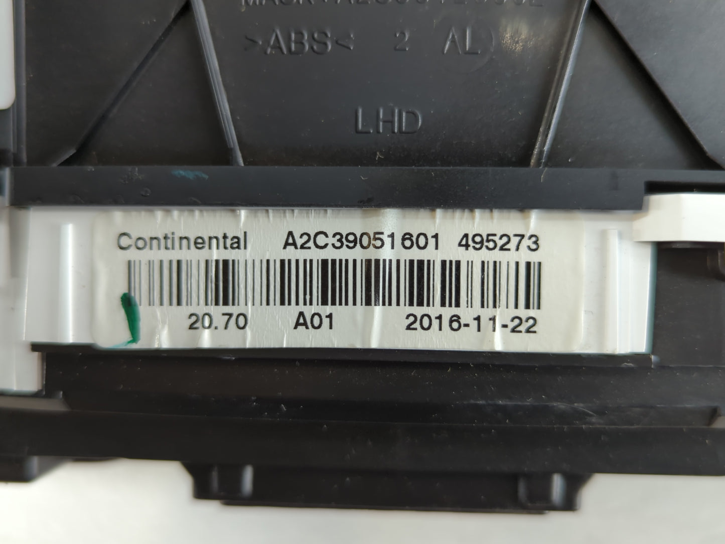 2017 Subaru Legacy Instrument Cluster Speedometer Gauges P/N:495273 A2C39051601 Fits OEM Used Auto Parts - Oemusedautoparts1.com