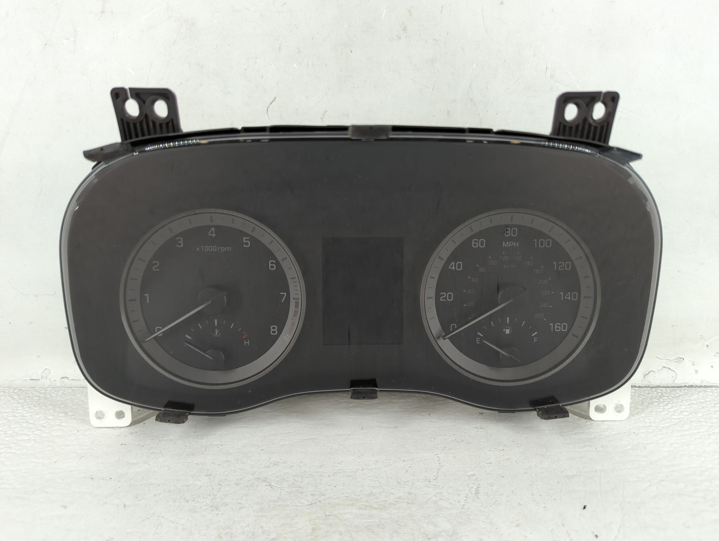 2019-2021 Hyundai Tucson Instrument Cluster Speedometer Gauges P/N:94021-D3250 Fits Fits 2019 2020 2021 OEM Used Auto Parts - Oemusedautoparts1.com