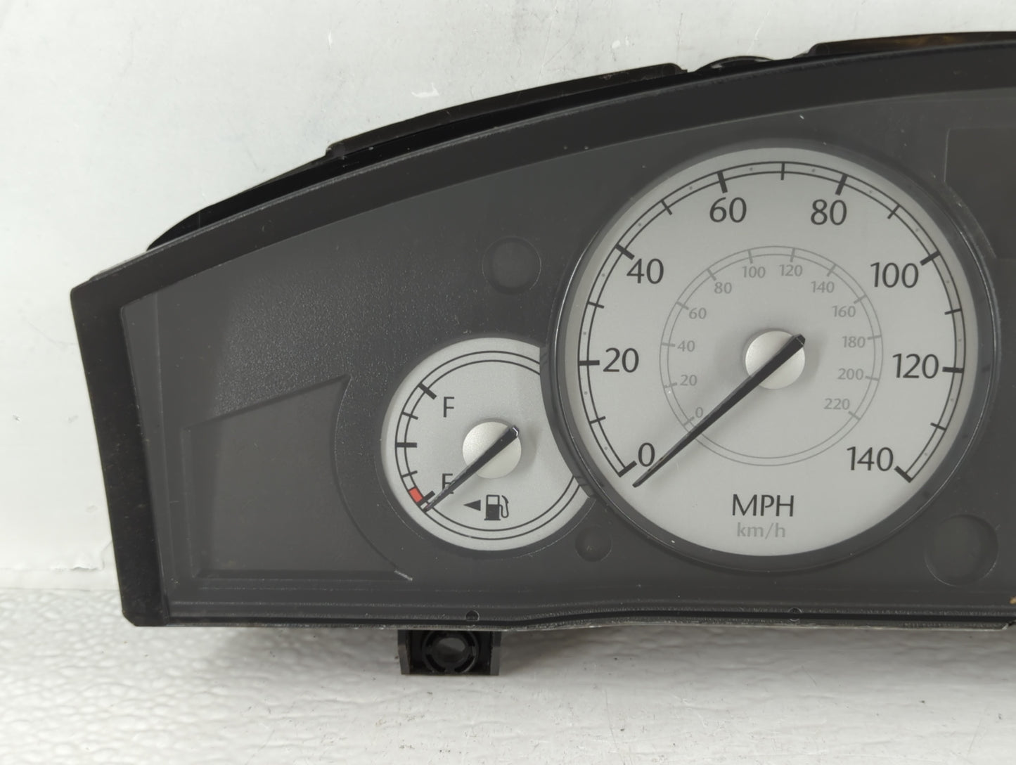2007 Chrysler 300 Instrument Cluster Speedometer Gauges P/N:P05172056AE Fits OEM Used Auto Parts - Oemusedautoparts1.com