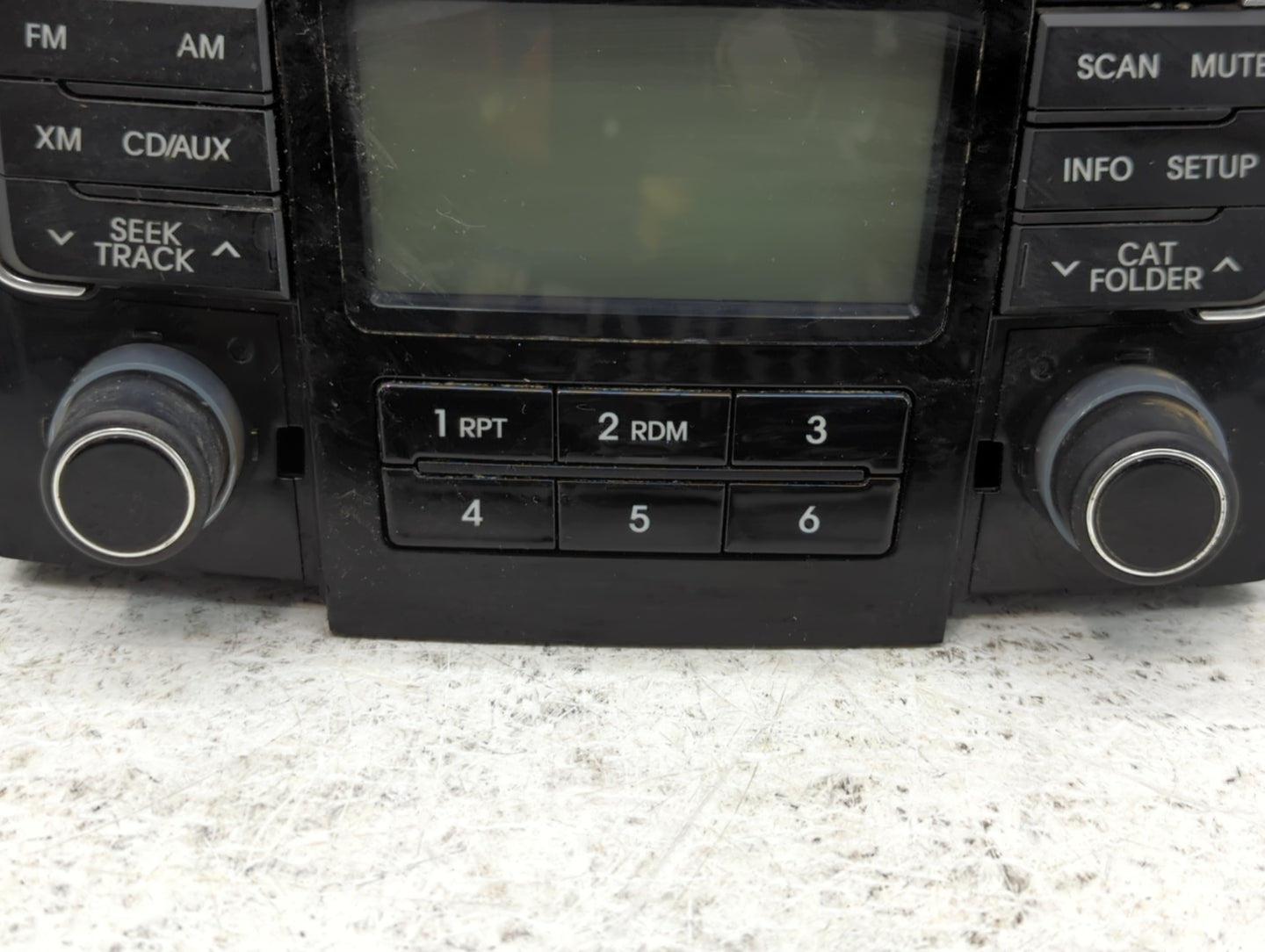 2011 Hyundai Sonata Radio AM FM Cd Player Receiver Replacement P/N:96180-3Q000 Fits OEM Used Auto Parts - Oemusedautoparts1.com