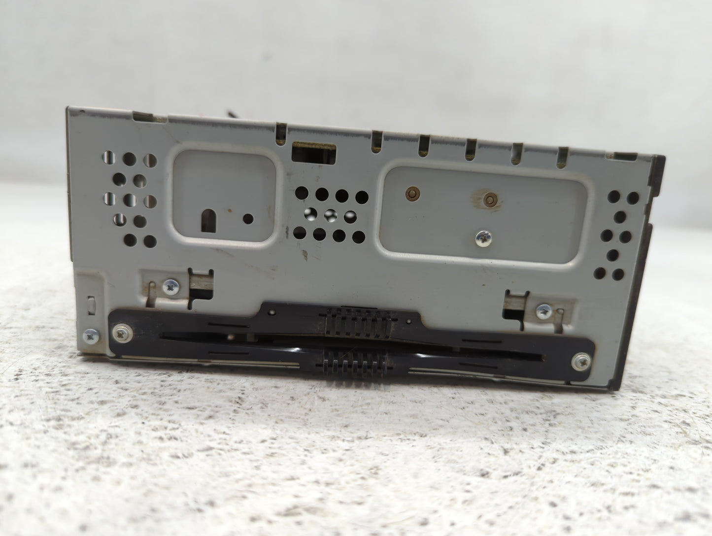 2015 Lincoln Mkc Radio AM FM Cd Player Receiver Replacement P/N:CQ-MJ23E2UMB Fits OEM Used Auto Parts - Oemusedautoparts1.com