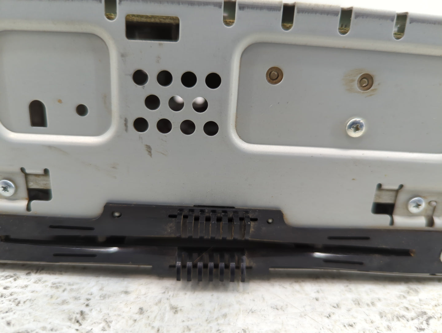 2015 Lincoln Mkc Radio AM FM Cd Player Receiver Replacement P/N:CQ-MJ23E2UMB Fits OEM Used Auto Parts - Oemusedautoparts1.com