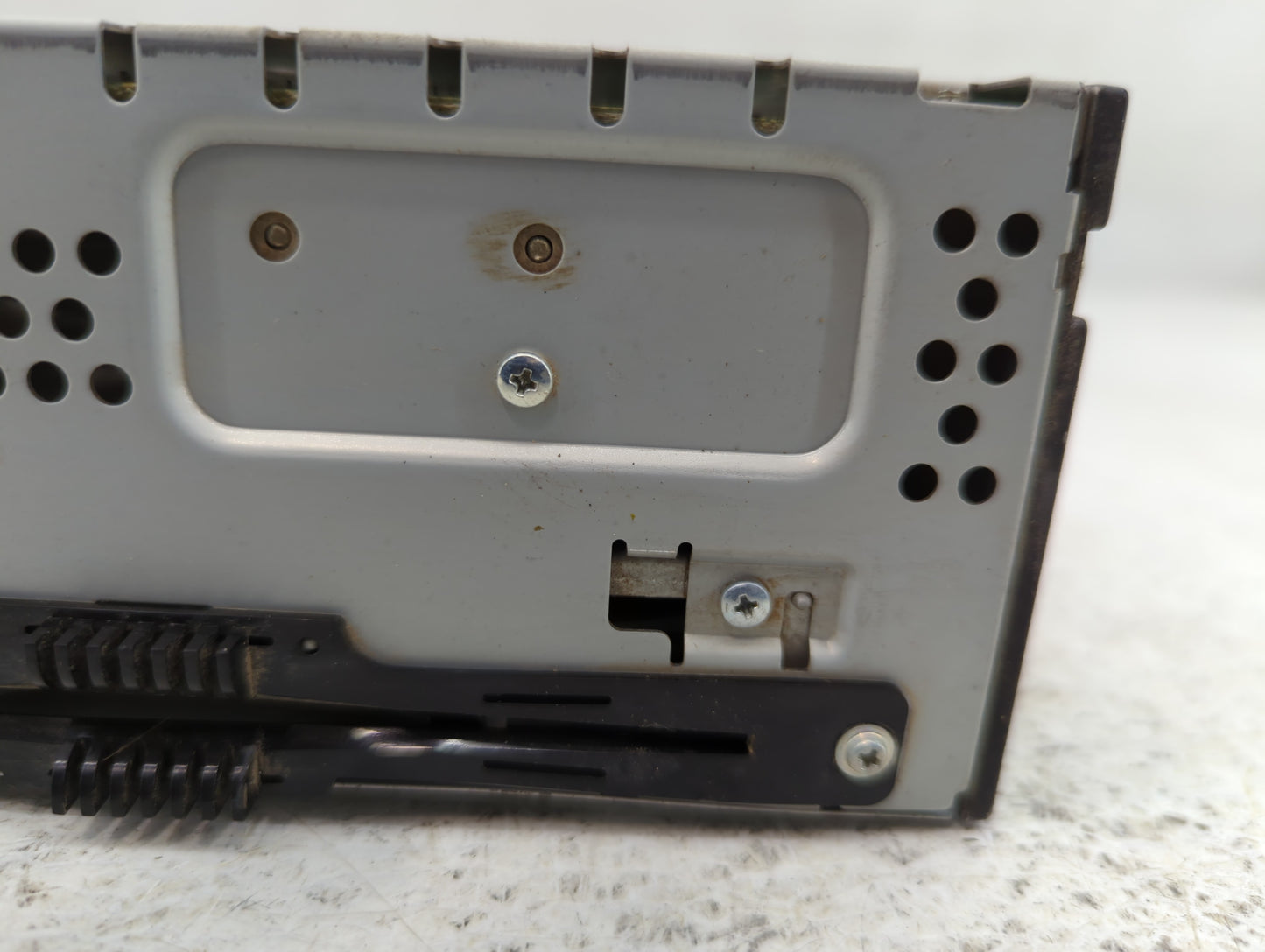 2015 Lincoln Mkc Radio AM FM Cd Player Receiver Replacement P/N:CQ-MJ23E2UMB Fits OEM Used Auto Parts - Oemusedautoparts1.com