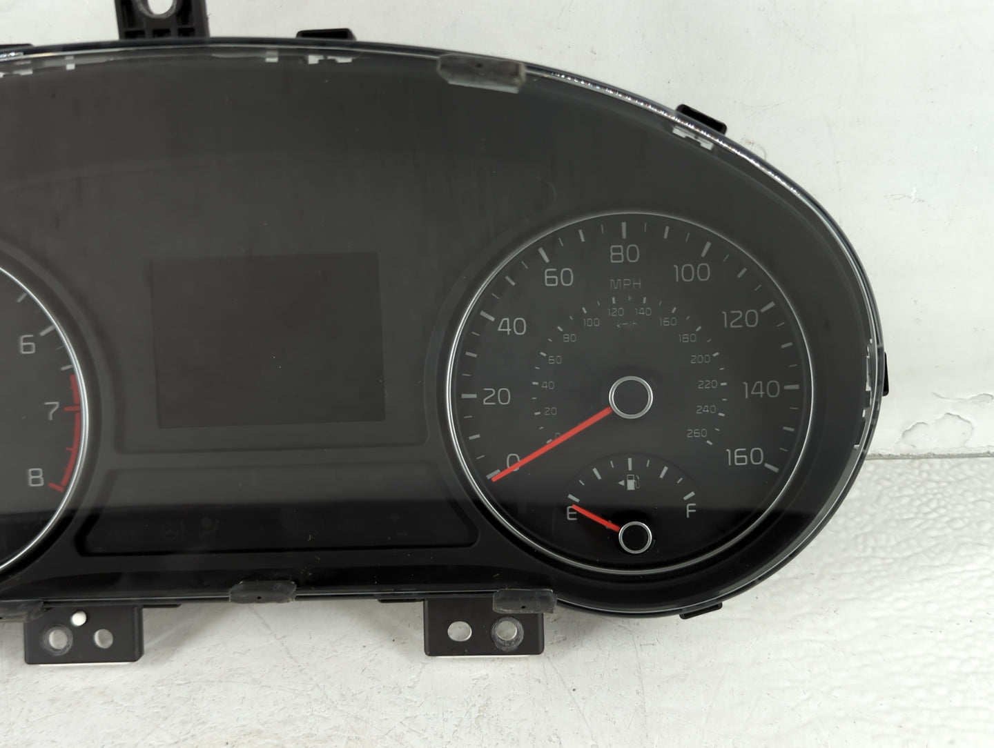 2017-2018 Kia Optima Instrument Cluster Speedometer Gauges P/N:94011-D5300 Fits Fits 2017 2018 OEM Used Auto Parts - Oemusedautoparts1.com