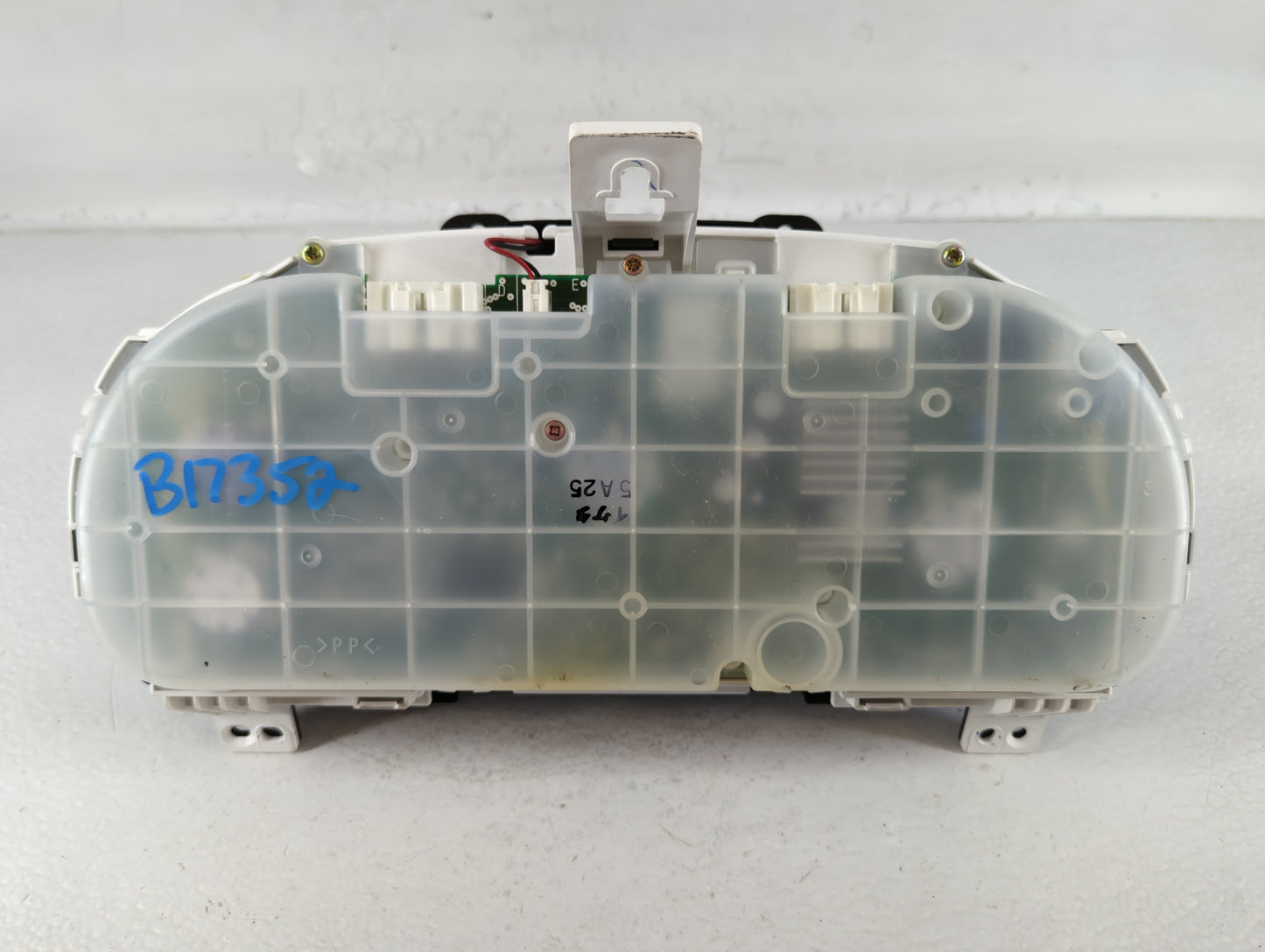 2004-2006 Mazda 3 Instrument Cluster Speedometer Gauges P/N:42 BN8J Fits Fits 2004 2005 2006 OEM Used Auto Parts - Oemusedautoparts1.com