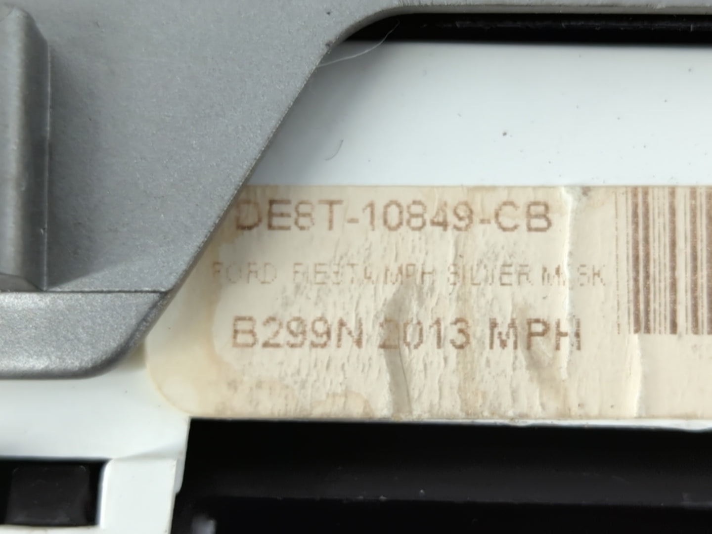 2012-2013 Ford Fiesta Instrument Cluster Speedometer Gauges P/N:DE8T-10849-CB Fits Fits 2012 2013 OEM Used Auto Parts - Oemusedautoparts1.com