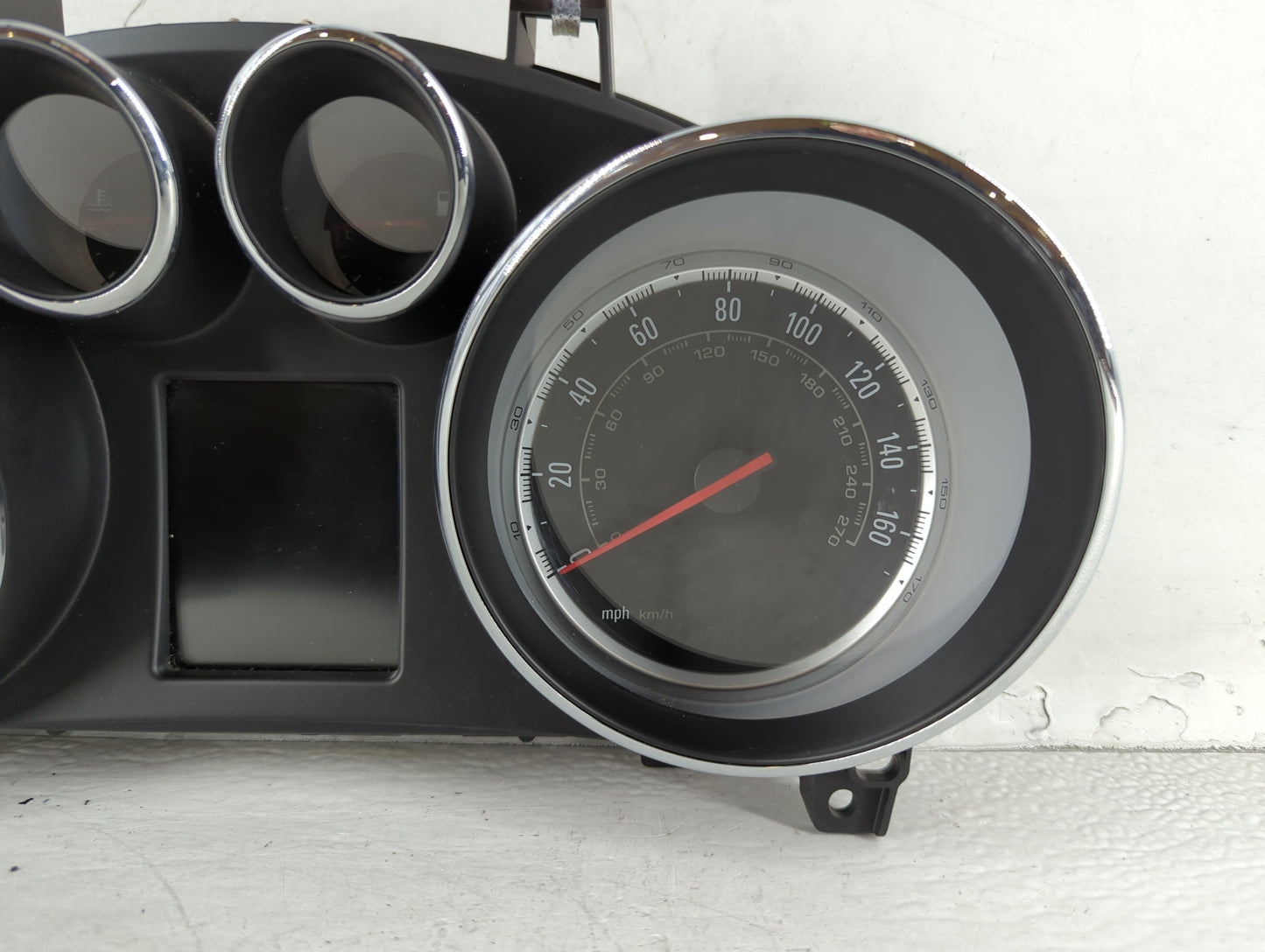 2016 Buick Encore Instrument Cluster Speedometer Gauges P/N:A2C99372100493202G Fits OEM Used Auto Parts - Oemusedautoparts1.com