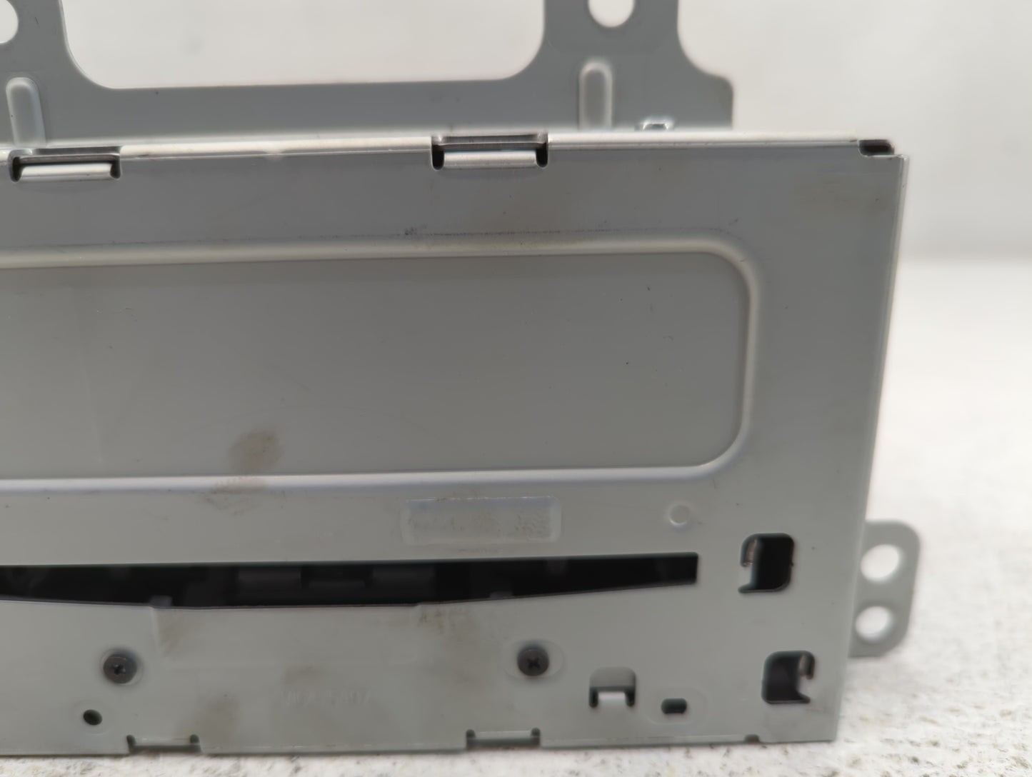 2013-2016 Chevrolet Cruze Radio AM FM Cd Player Receiver Replacement P/N:22976137 Fits Fits 2013 2014 2015 2016 OEM Used Auto Parts - Oemusedautoparts1.com