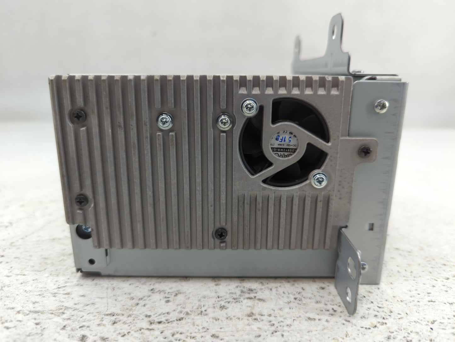 2013-2016 Chevrolet Cruze Radio AM FM Cd Player Receiver Replacement P/N:22976137 Fits Fits 2013 2014 2015 2016 OEM Used Auto Parts - Oemusedautoparts1.com