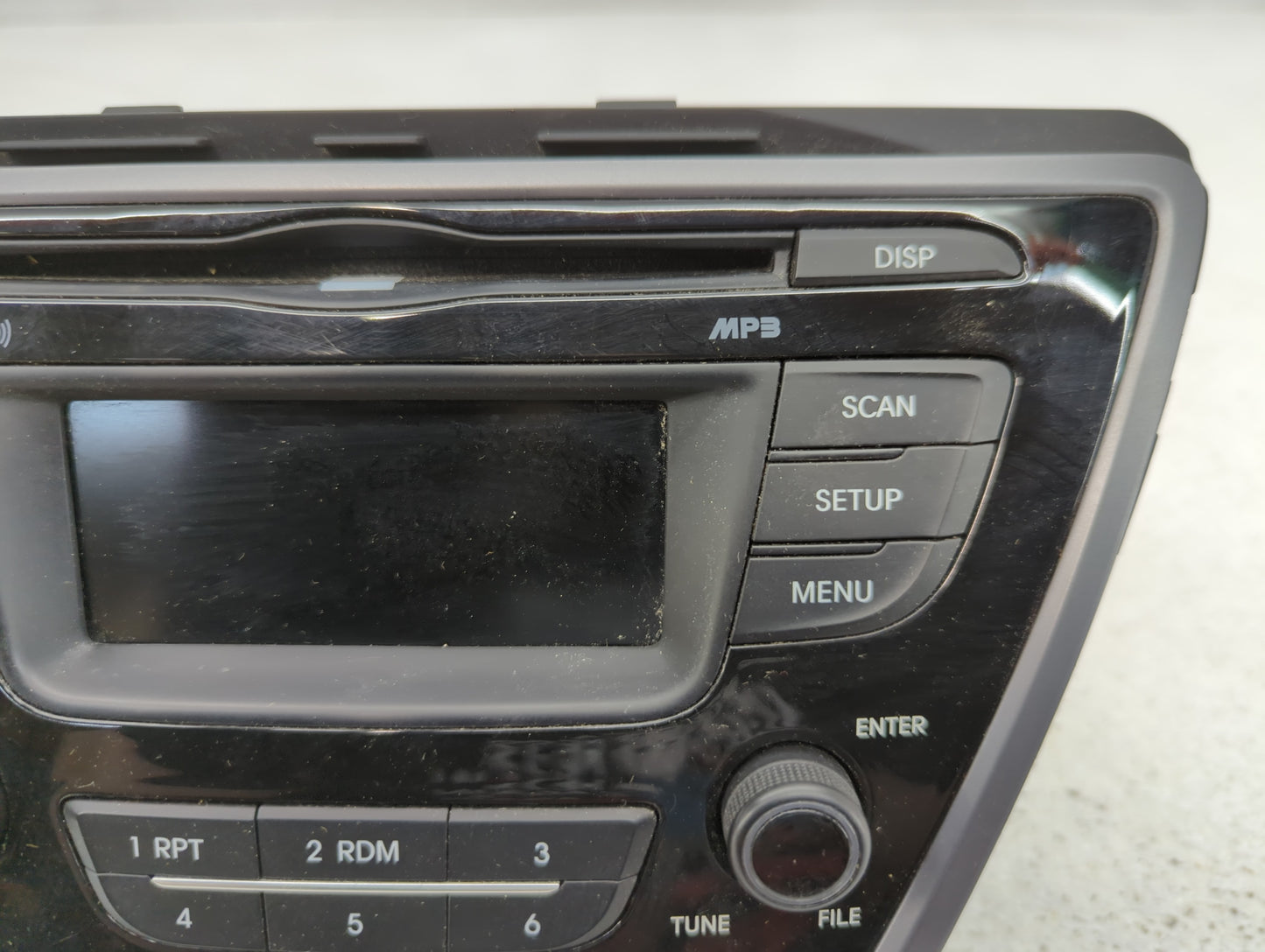 2014-2015 Hyundai Elantra Radio AM FM Cd Player Receiver Replacement P/N:96170-3X165GU Fits Fits 2014 2015 OEM Used Auto Parts - Oemusedautoparts1.com