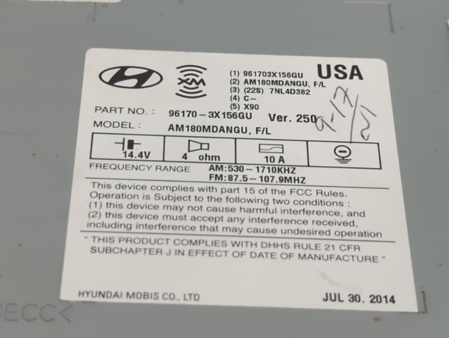 2014-2015 Hyundai Elantra Radio AM FM Cd Player Receiver Replacement P/N:96170-3X165GU Fits Fits 2014 2015 OEM Used Auto Parts - Oemusedautoparts1.com