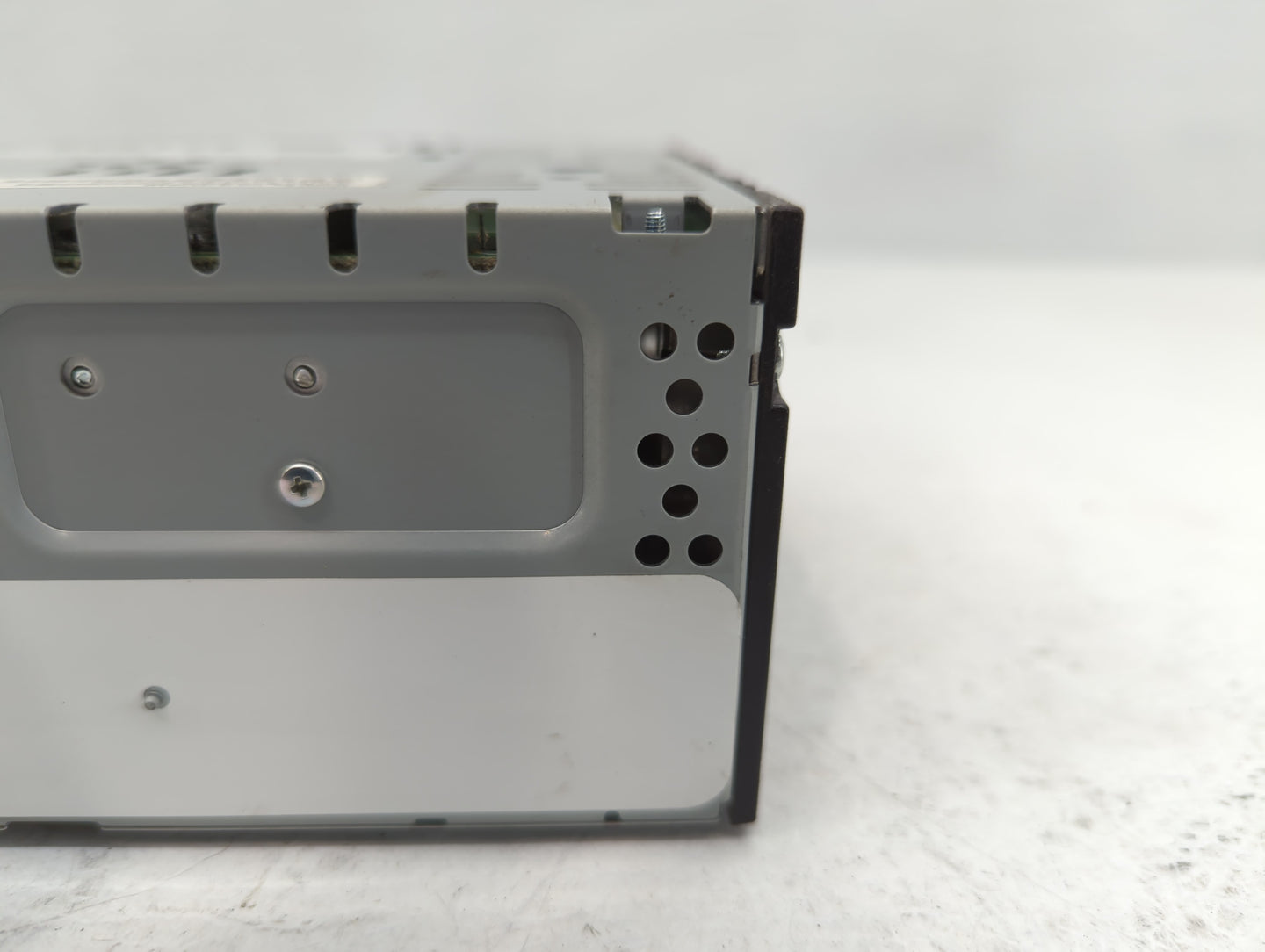 2019 Ford Escape Radio AM FM Cd Player Receiver Replacement P/N:CQ-RJ38N54M Fits OEM Used Auto Parts - Oemusedautoparts1.com