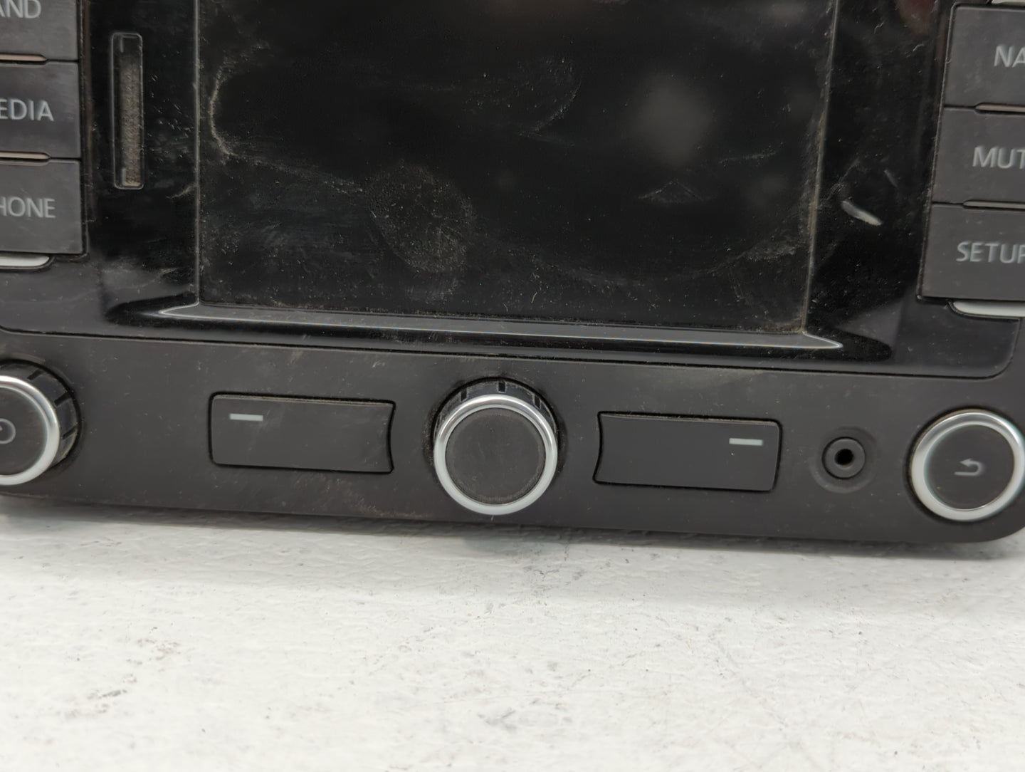 2012-2017 Volkswagen Cc Radio AM FM Cd Player Receiver Replacement P/N:1K0 035 274 B Fits Fits 2012 2013 2014 2015 2016 2017 OEM Used Auto Parts - Oemusedautoparts1.com