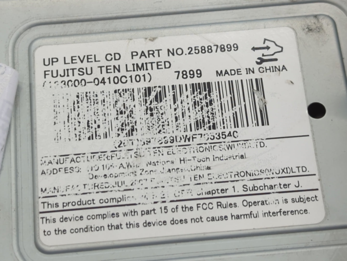 2008 Chevrolet Equinox Radio AM FM Cd Player Receiver Replacement P/N:25887899 Fits OEM Used Auto Parts - Oemusedautoparts1.com