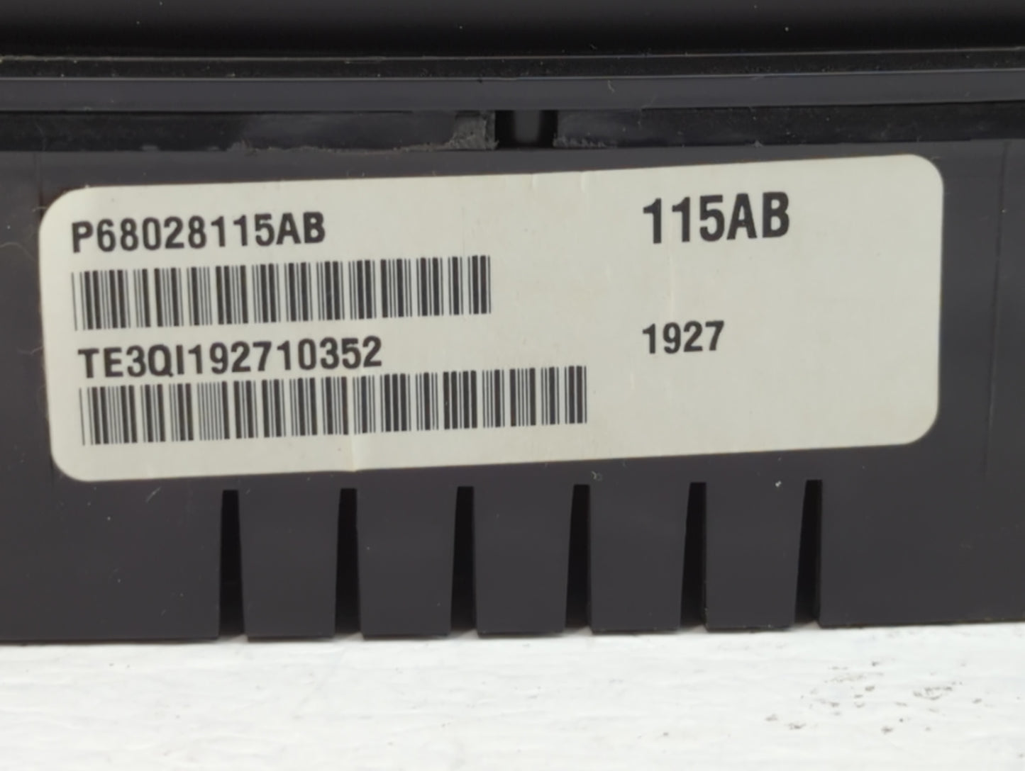 2008 Dodge Durango Instrument Cluster Speedometer Gauges P/N:P68028115AB Fits OEM Used Auto Parts - Oemusedautoparts1.com
