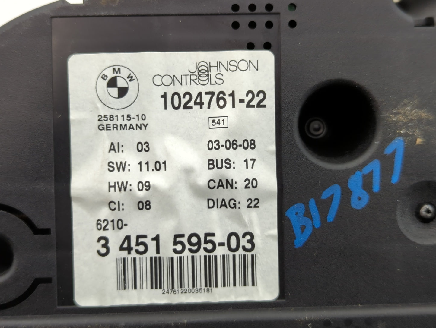 2007-2010 Bmw X3 Instrument Cluster Speedometer Gauges P/N:1024761-22 3 451 595-03 Fits Fits 2007 2008 2009 2010 OEM Used Auto Parts - Oemusedautoparts1.com