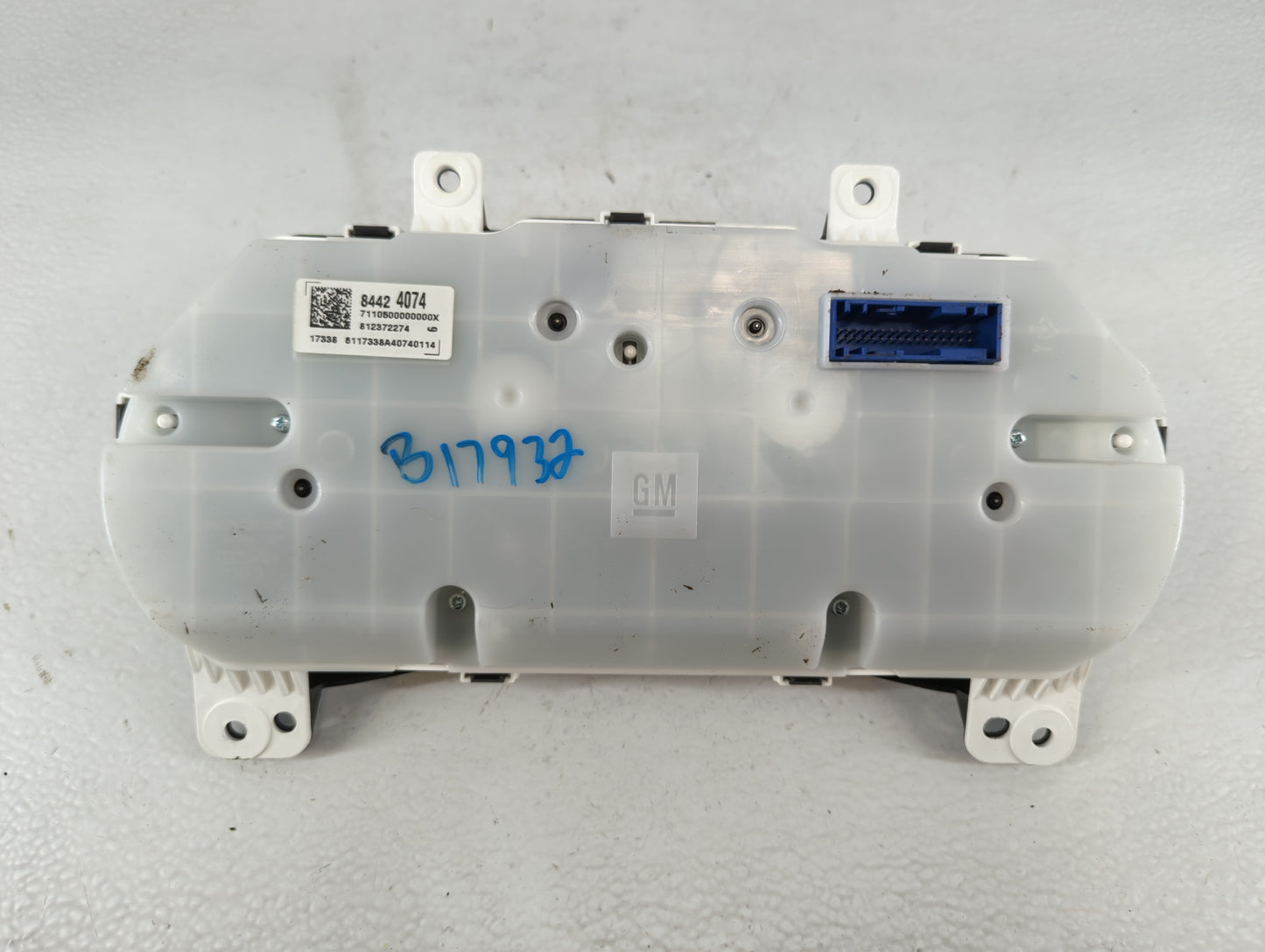 2018 Chevrolet Equinox Instrument Cluster Speedometer Gauges P/N:84424072 Fits OEM Used Auto Parts - Oemusedautoparts1.com