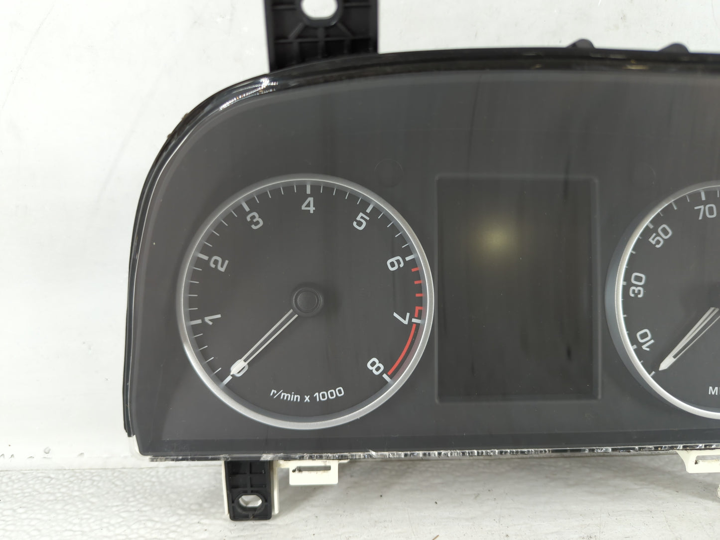 2010-2013 Land Rover Lr4 Instrument Cluster Speedometer Gauges P/N:AH22-10849-AG Fits Fits 2010 2011 2012 2013 OEM Used Auto Parts - Oemusedautoparts1.com