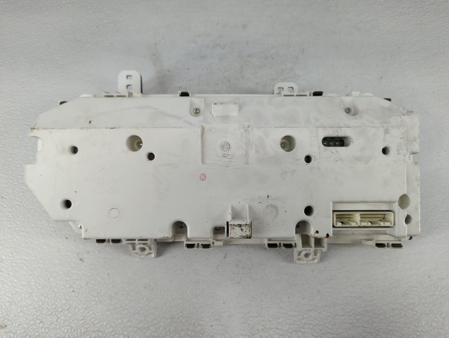 2007 Toyota Avalon Instrument Cluster Speedometer Gauges P/N:83800-07350-00 83800-07310-00, 83800-07340-00 Fits OEM Used Auto Parts - Oemusedautoparts1.com