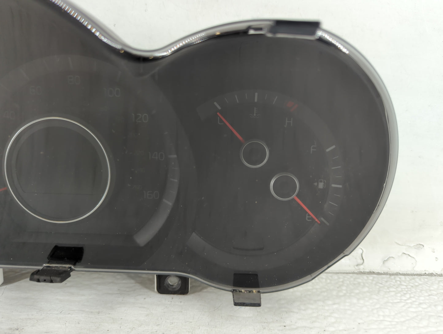 2014-2015 Kia Optima Instrument Cluster Speedometer Gauges P/N:94031-2T270 Fits Fits 2014 2015 OEM Used Auto Parts - Oemusedautoparts1.com