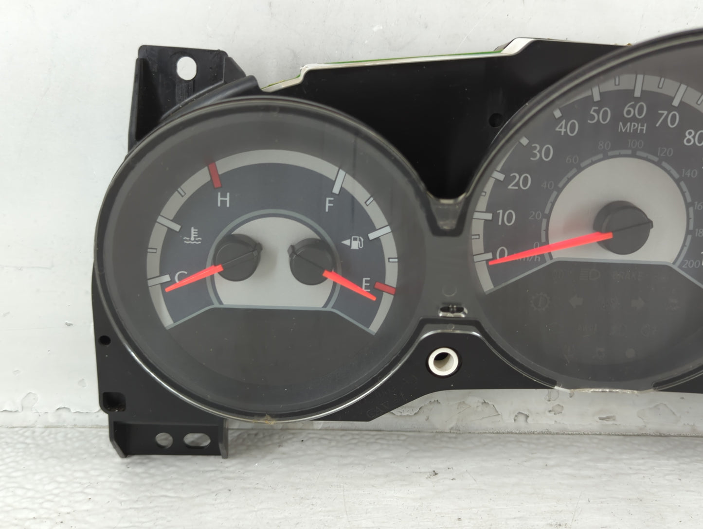 2011-2014 Chrysler 200 Instrument Cluster Speedometer Gauges P/N:P56046512AC Fits Fits 2011 2012 2013 2014 OEM Used Auto Parts - Oemusedautoparts1.com