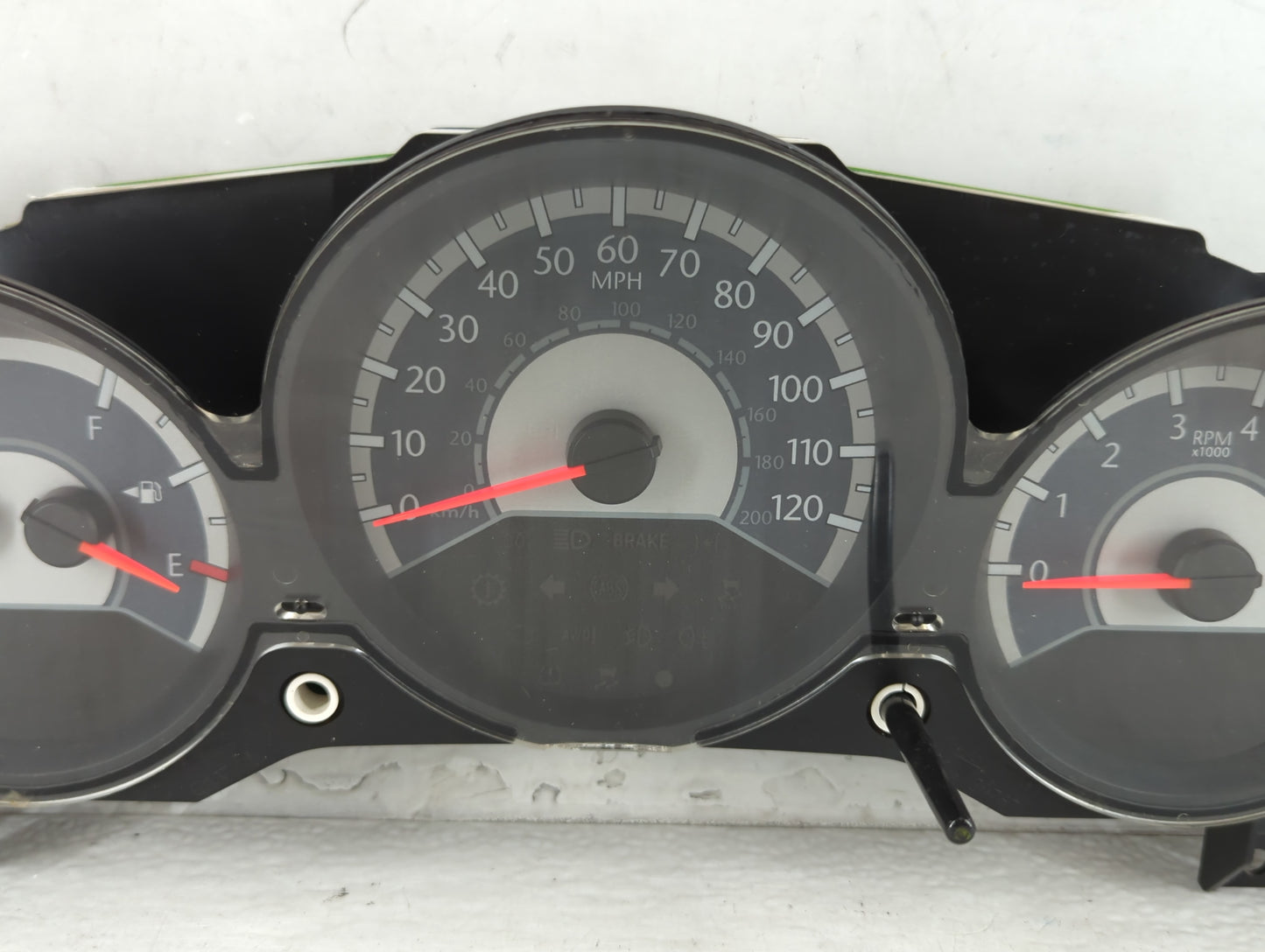 2011-2014 Chrysler 200 Instrument Cluster Speedometer Gauges P/N:P56046512AC Fits Fits 2011 2012 2013 2014 OEM Used Auto Parts - Oemusedautoparts1.com
