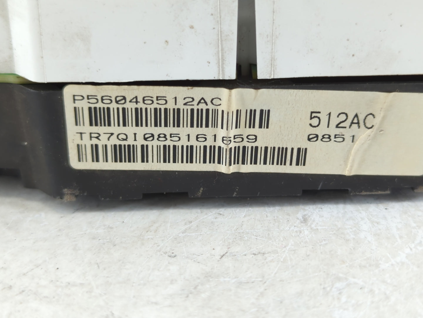 2011-2014 Chrysler 200 Instrument Cluster Speedometer Gauges P/N:P56046512AC Fits Fits 2011 2012 2013 2014 OEM Used Auto Parts - Oemusedautoparts1.com