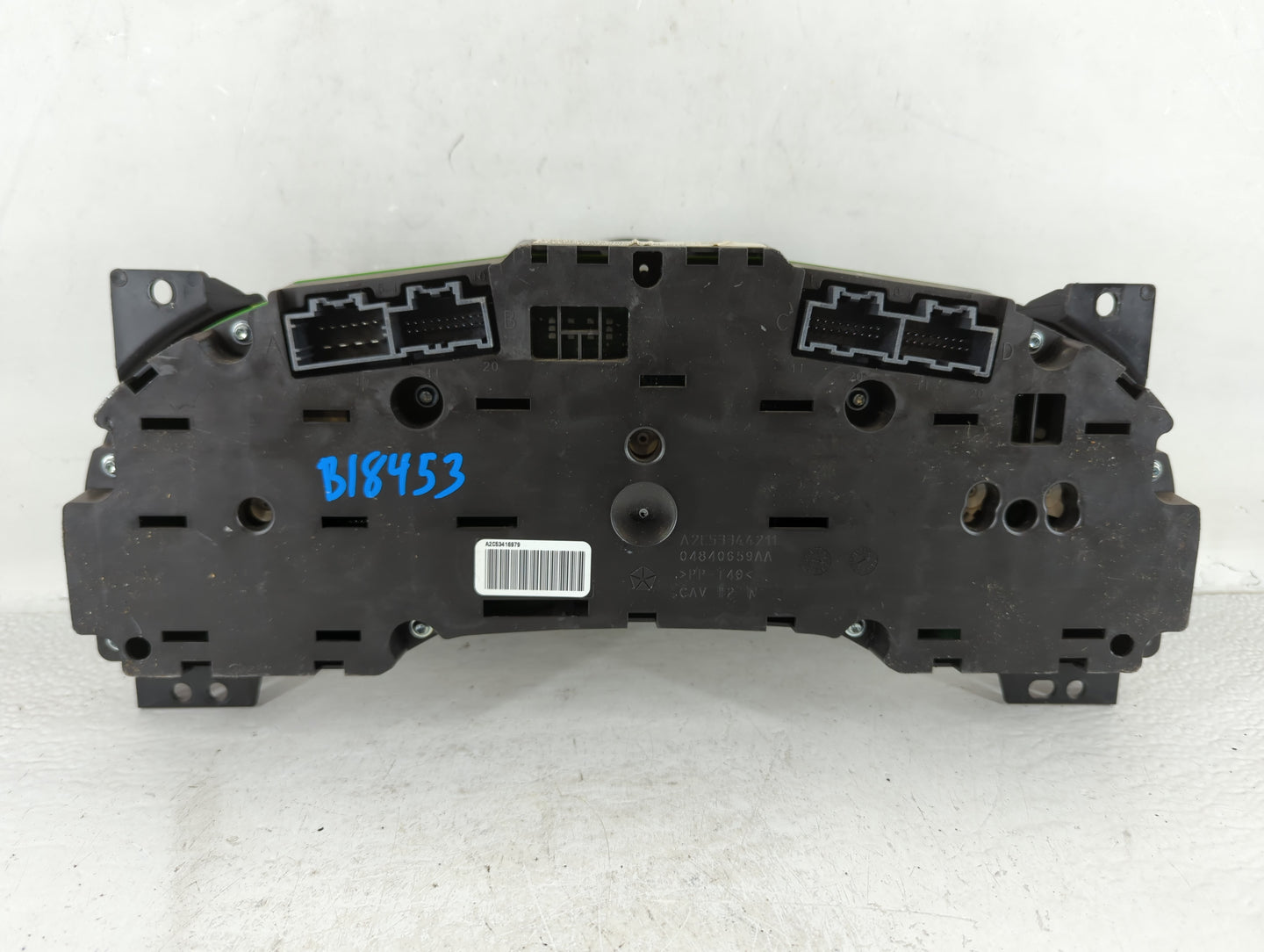 2011-2014 Chrysler 200 Instrument Cluster Speedometer Gauges P/N:P56046512AC Fits Fits 2011 2012 2013 2014 OEM Used Auto Parts - Oemusedautoparts1.com