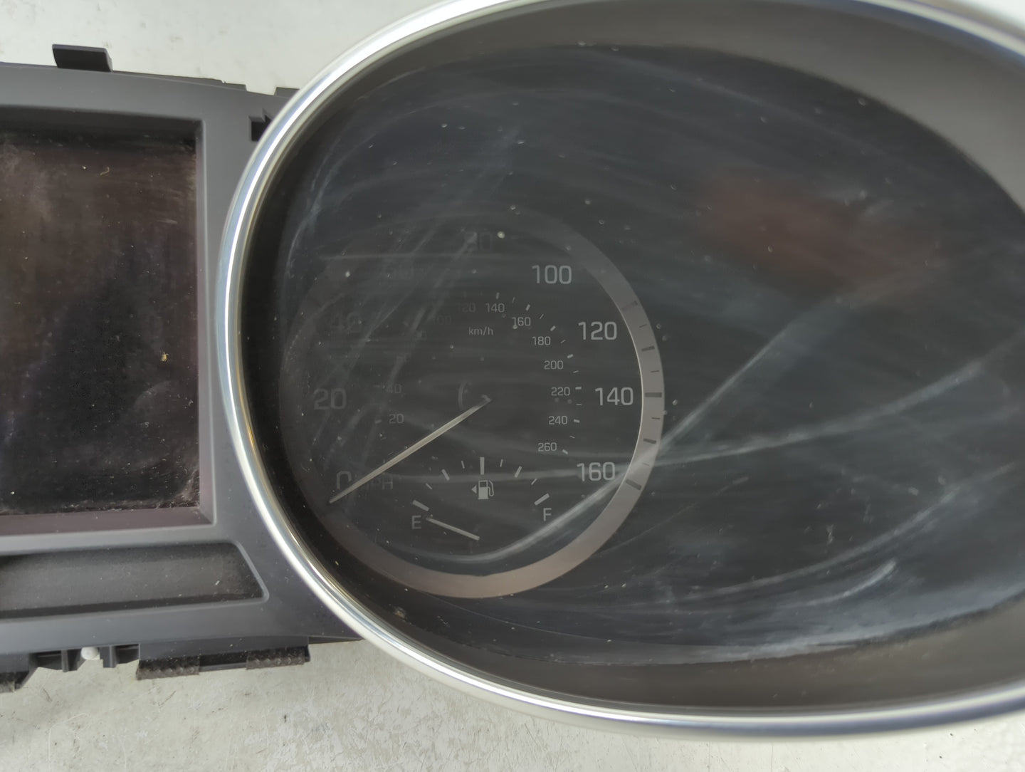 2019 Hyundai Santa Fe Xl Instrument Cluster Speedometer Gauges P/N:94031-B8210UU5 Fits OEM Used Auto Parts - Oemusedautoparts1.com