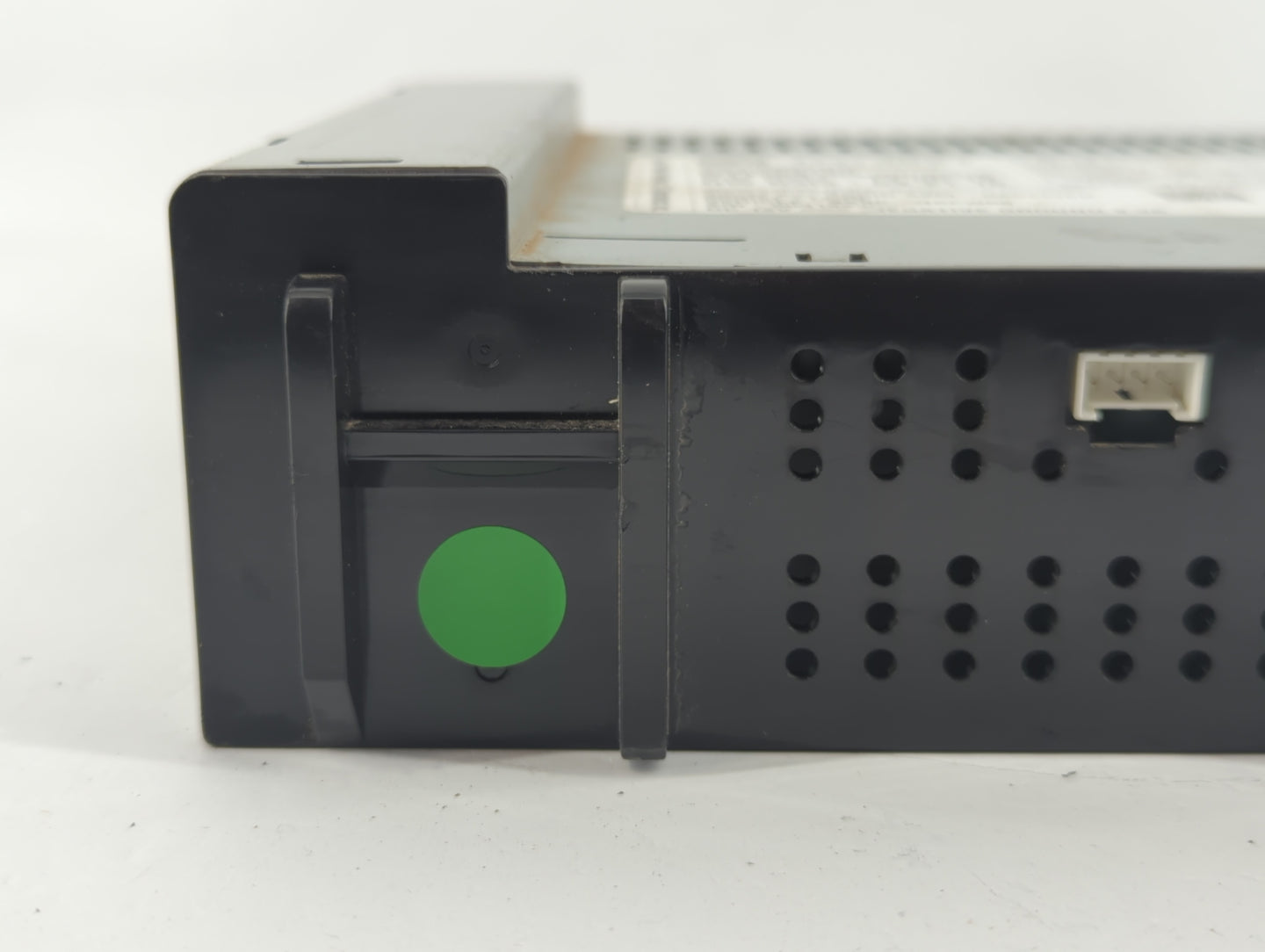 2016 Chevrolet Silverado 1500 Radio AM FM Cd Player Receiver Replacement P/N:42473827 Fits OEM Used Auto Parts - Oemusedautoparts1.com