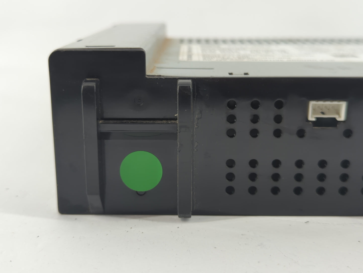 2016 Chevrolet Silverado 1500 Radio AM FM Cd Player Receiver Replacement P/N:42473827 Fits OEM Used Auto Parts - Oemusedautoparts1.com