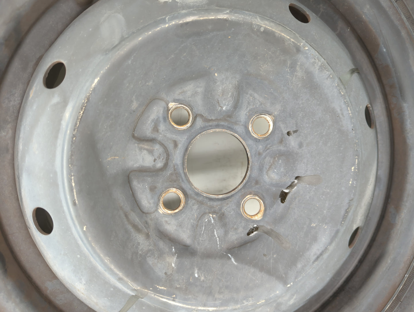 1994-2001 Kia Sephia Spare Donut Tire Wheel Rim Oem - Oemusedautoparts1.com