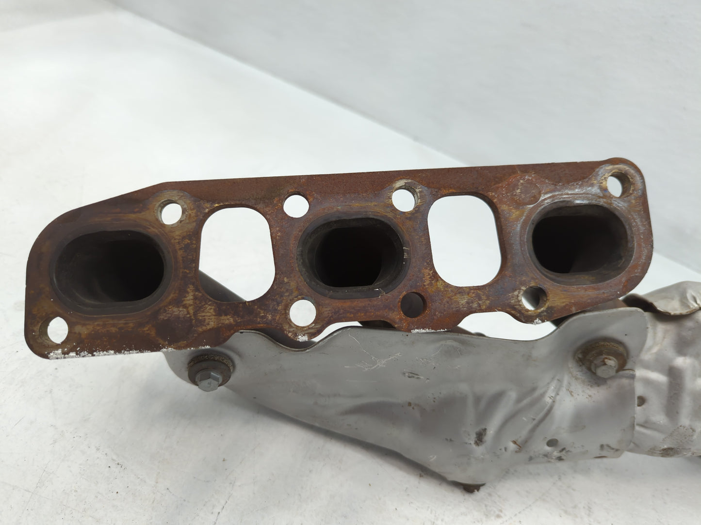 2014-2018 Infiniti Q50 Turbocharger Exhaust Manifold With Turbo Charger - Oemusedautoparts1.com