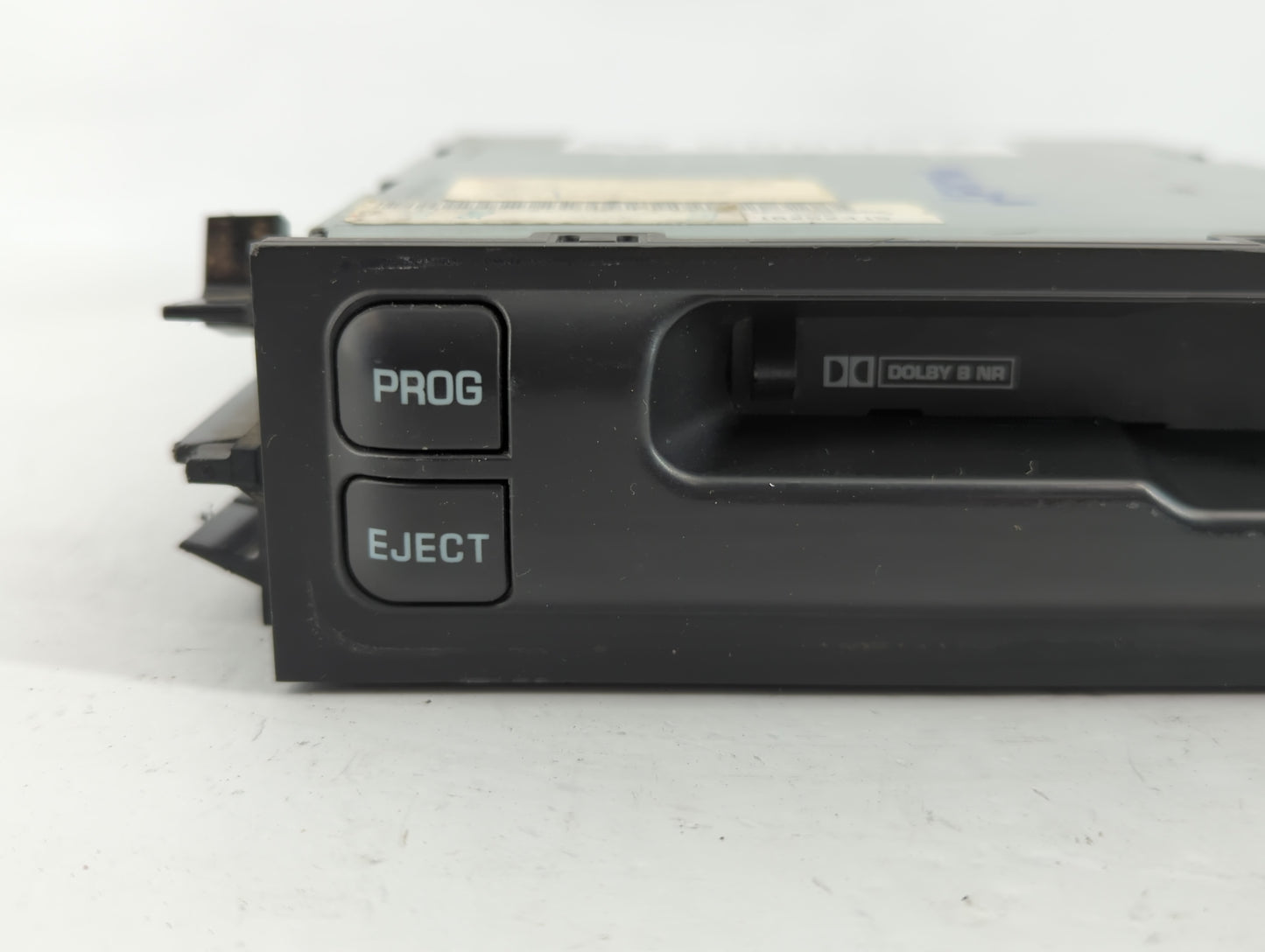 2000-2002 Gmc Yukon Xl Radio AM FM Cd Player Receiver Replacement P/N:16252315 Fits Fits 1995 1996 1998 1999 2000 2001 2002 OEM Used Auto Parts - Oemusedautoparts1.com