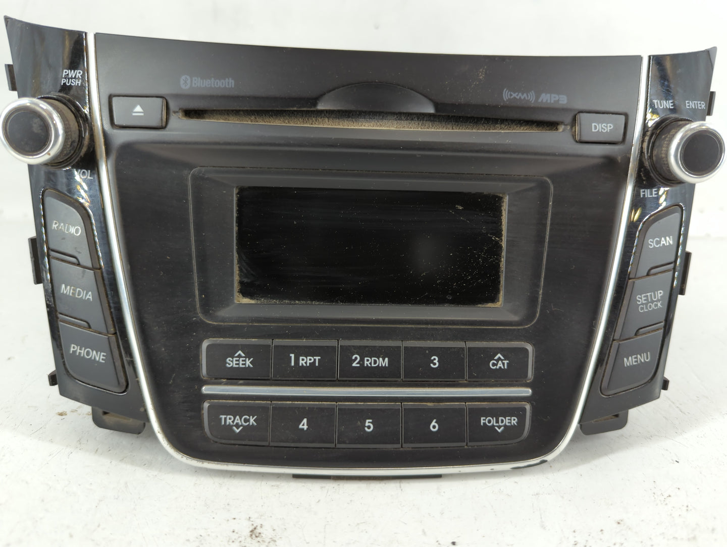 2016-2017 Hyundai Elantra Gt Radio AM FM Cd Player Receiver Replacement P/N:96170-A5260GU Fits Fits 2016 2017 OEM Used Auto Parts - Oemusedautoparts1.com