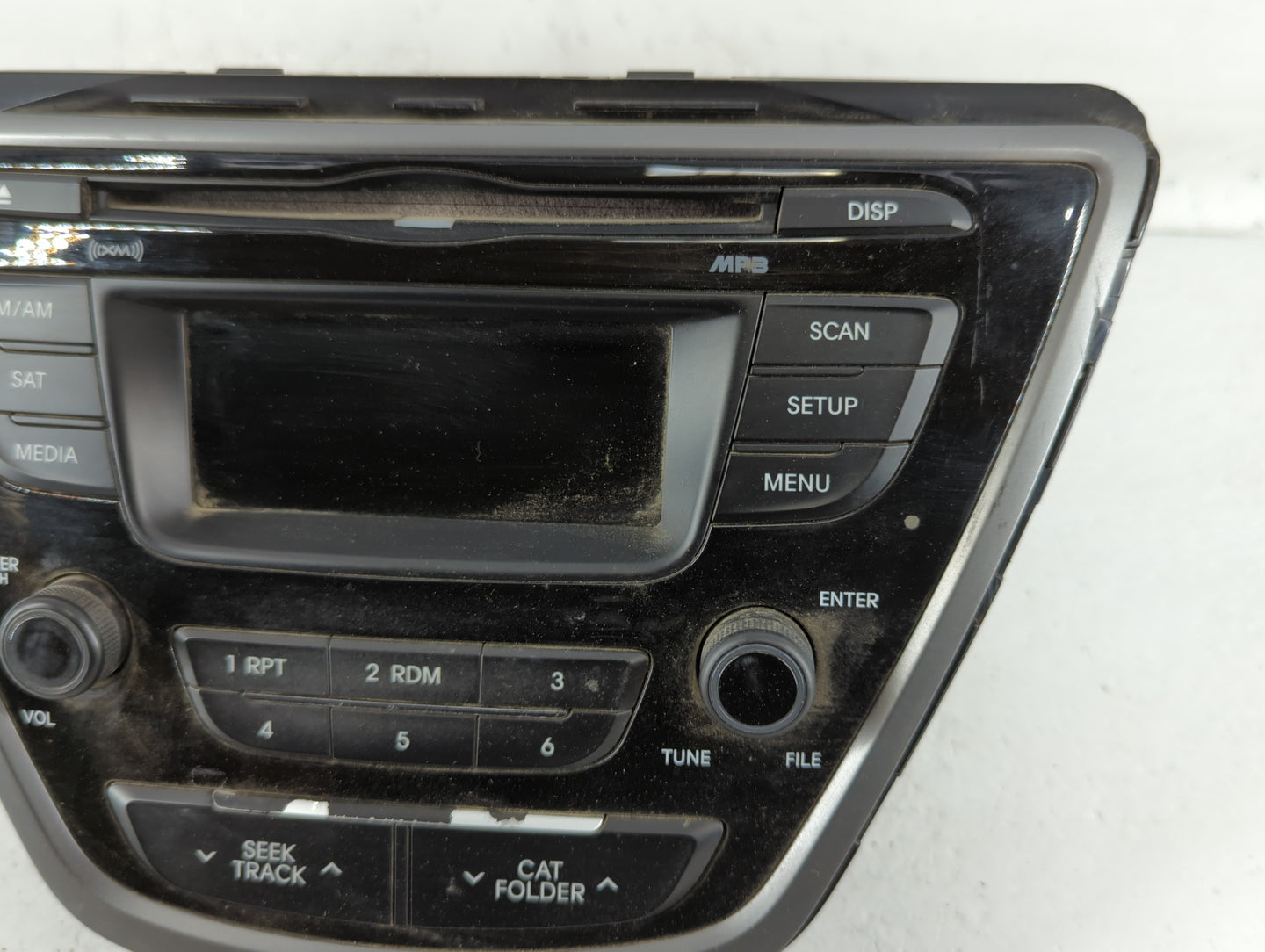 2014-2016 Hyundai Elantra Radio AM FM Cd Player Receiver Replacement P/N:96170-3X156GU Fits Fits 2014 2015 2016 OEM Used Auto Parts - Oemusedautoparts1.com