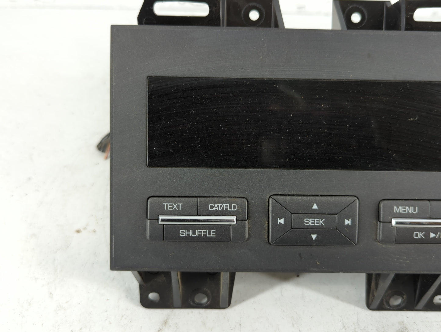 2009 Lincoln Mks Radio AM FM Cd Player Receiver Replacement P/N:8A5T-19C116-AM Fits OEM Used Auto Parts - Oemusedautoparts1.com