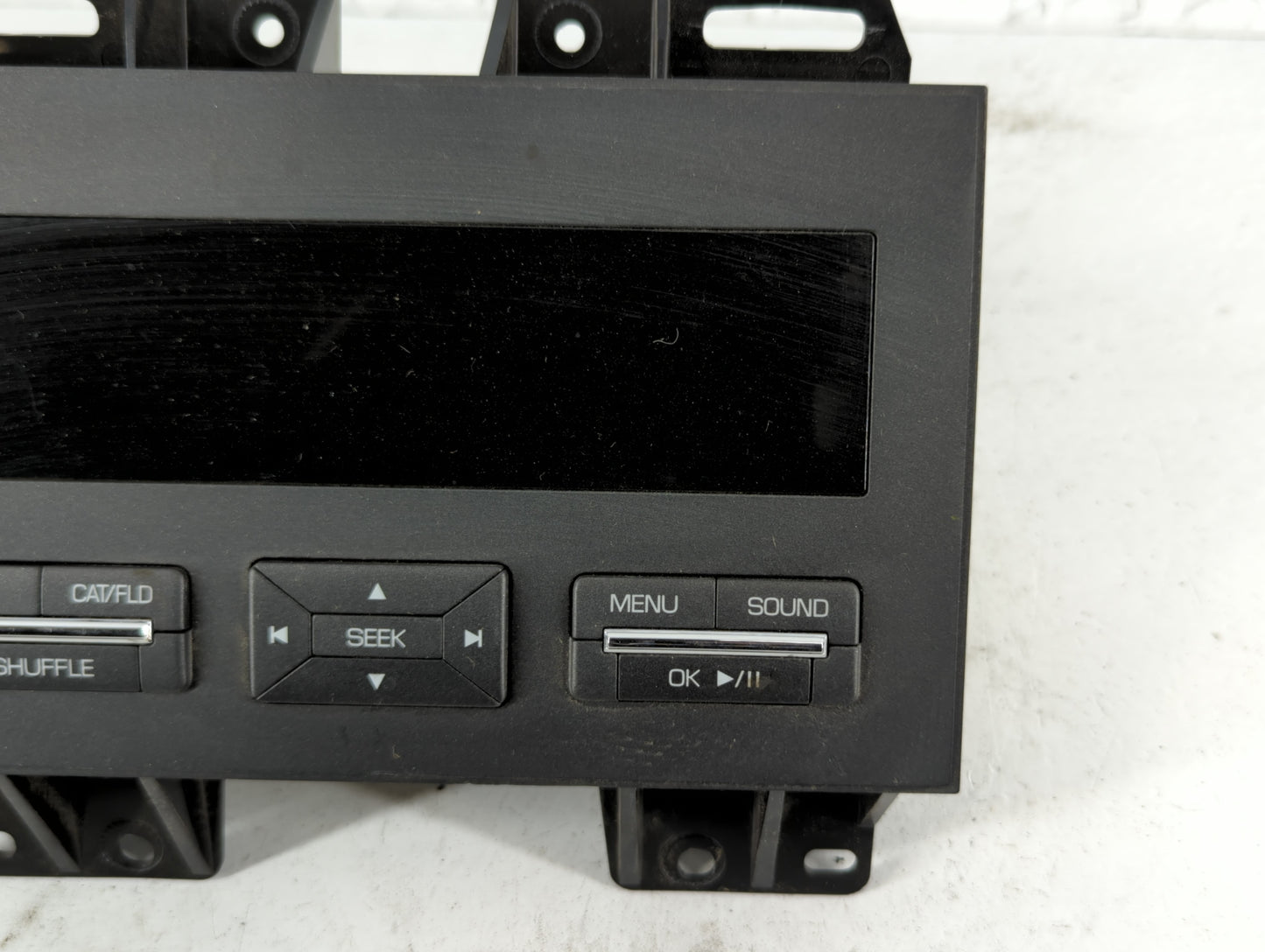 2009 Lincoln Mks Radio AM FM Cd Player Receiver Replacement P/N:8A5T-19C116-AM Fits OEM Used Auto Parts - Oemusedautoparts1.com