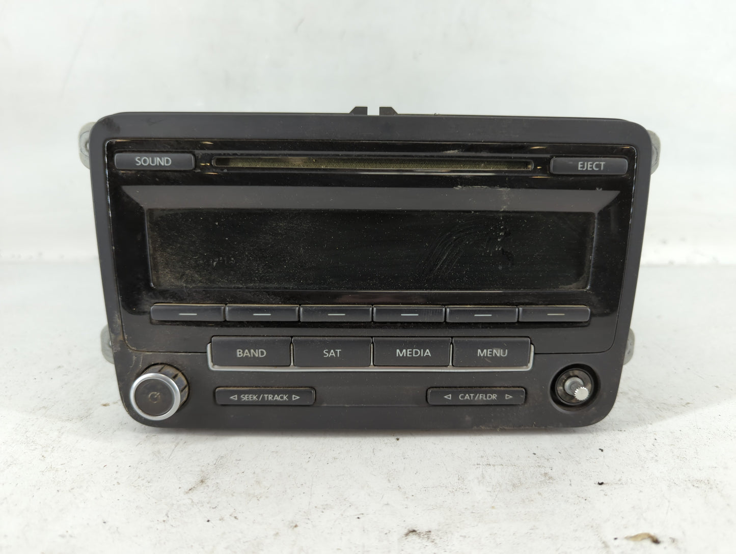 2011-2014 Volkswagen Jetta Radio AM FM Cd Player Receiver Replacement P/N:1K0 035 164 F 1K0 035 164 D Fits OEM Used Auto Parts - Oemusedautoparts1.com