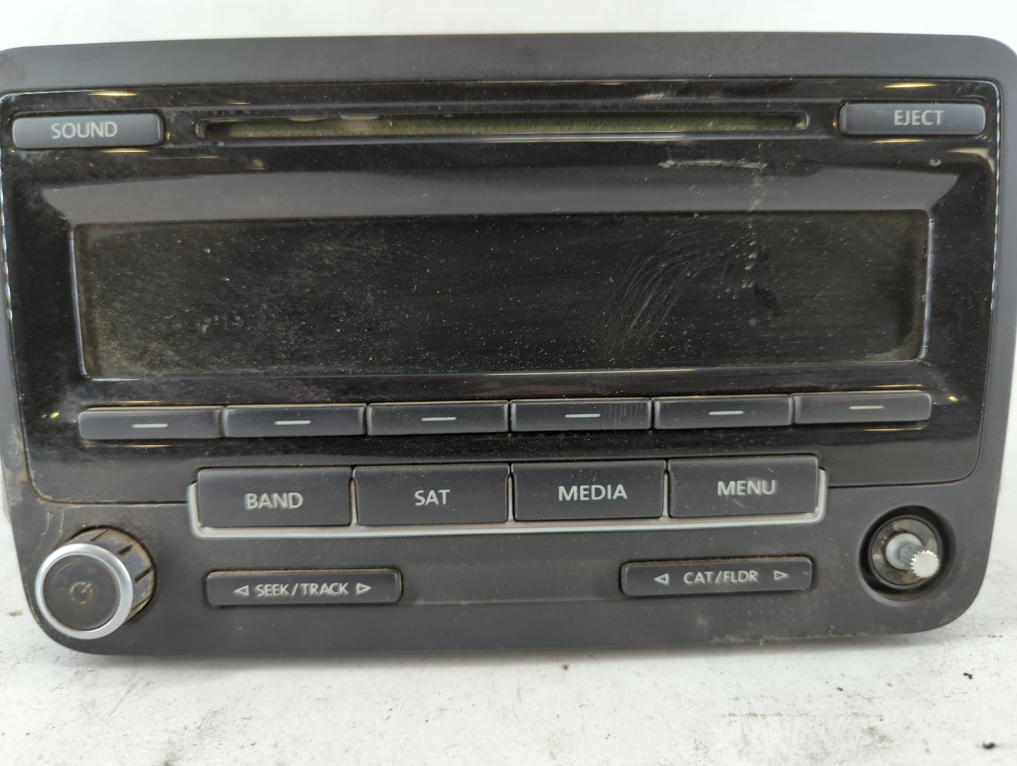2011-2014 Volkswagen Jetta Radio AM FM Cd Player Receiver Replacement P/N:1K0 035 164 F 1K0 035 164 D Fits OEM Used Auto Parts - Oemusedautoparts1.com