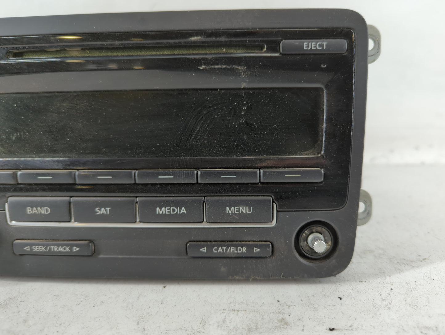 2011-2014 Volkswagen Jetta Radio AM FM Cd Player Receiver Replacement P/N:1K0 035 164 F 1K0 035 164 D Fits OEM Used Auto Parts - Oemusedautoparts1.com