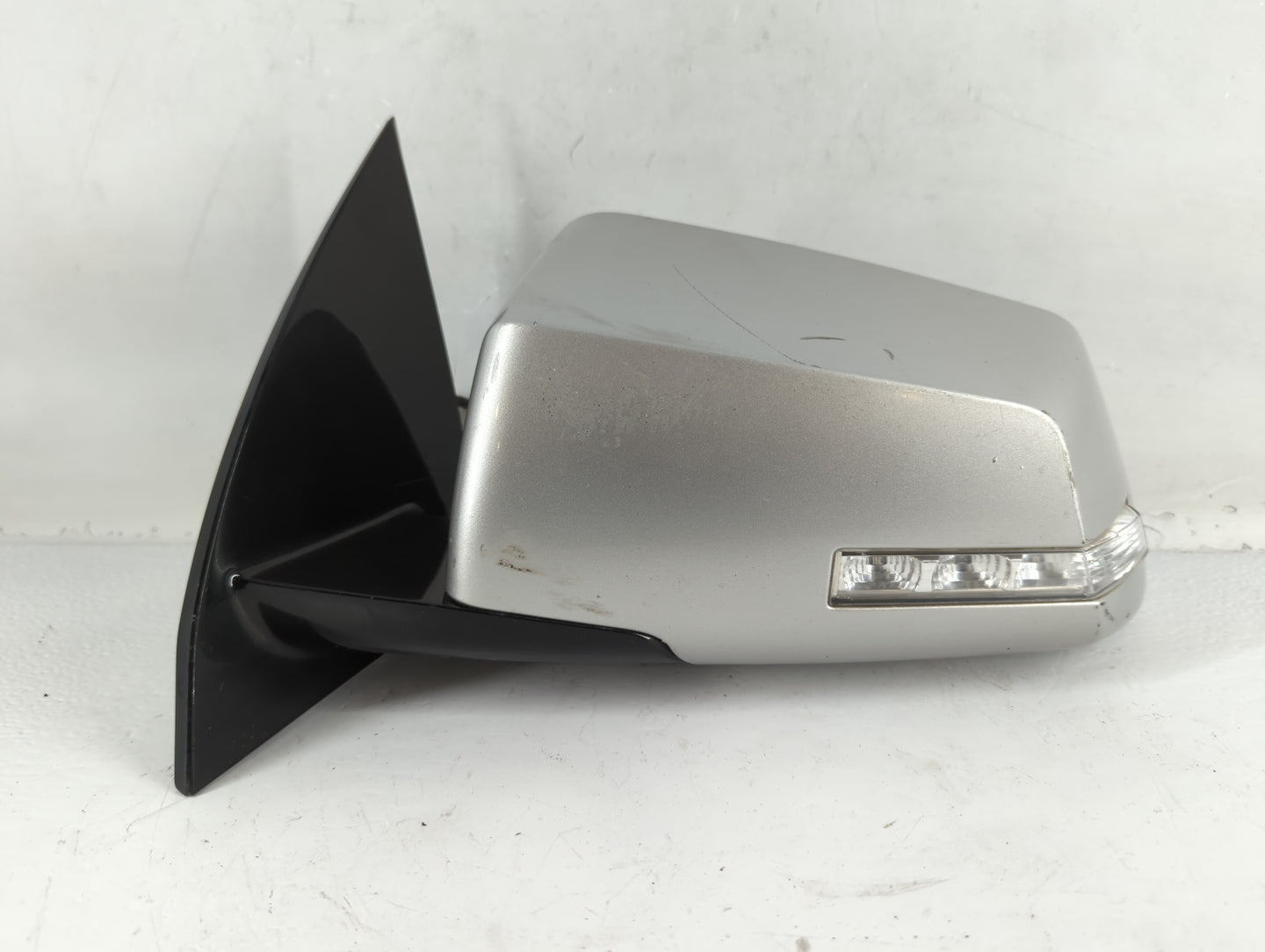 2007-2008 Gmc Acadia Side Mirror Replacement Driver Left View Door Mirror P/N:25842077 Fits Fits 2007 2008 OEM Used Auto Parts - Oemusedautoparts1.com