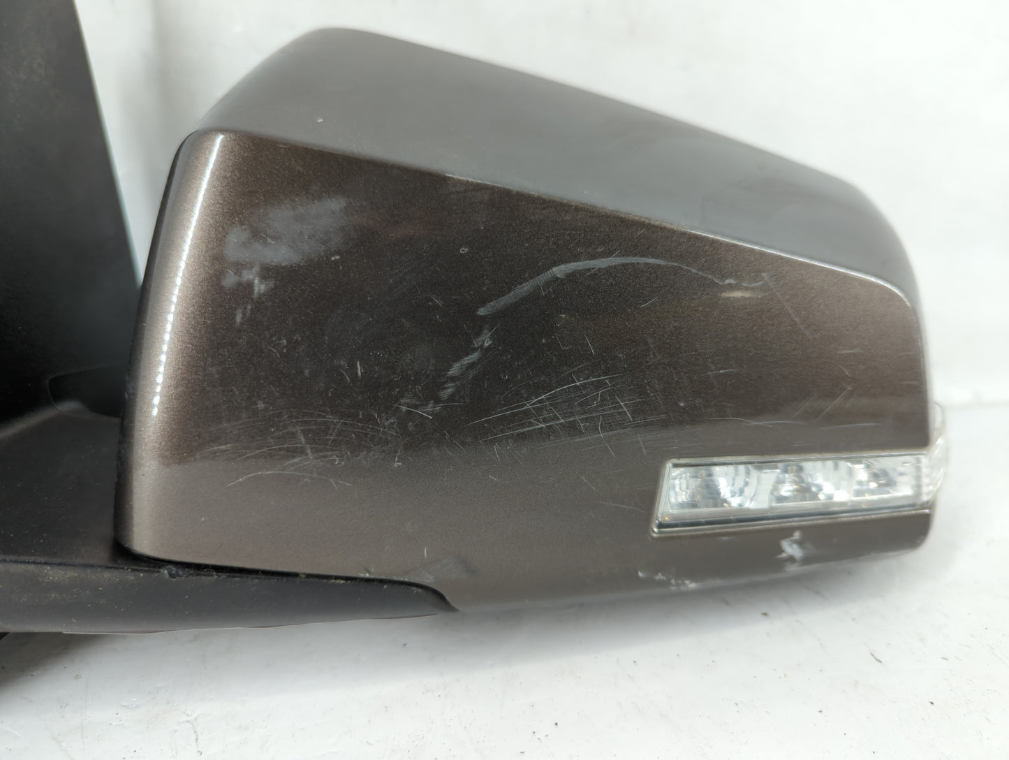 2007-2008 Gmc Acadia Side Mirror Replacement Driver Left View Door Mirror P/N:25883673 Fits Fits 2007 2008 OEM Used Auto Parts - Oemusedautoparts1.com