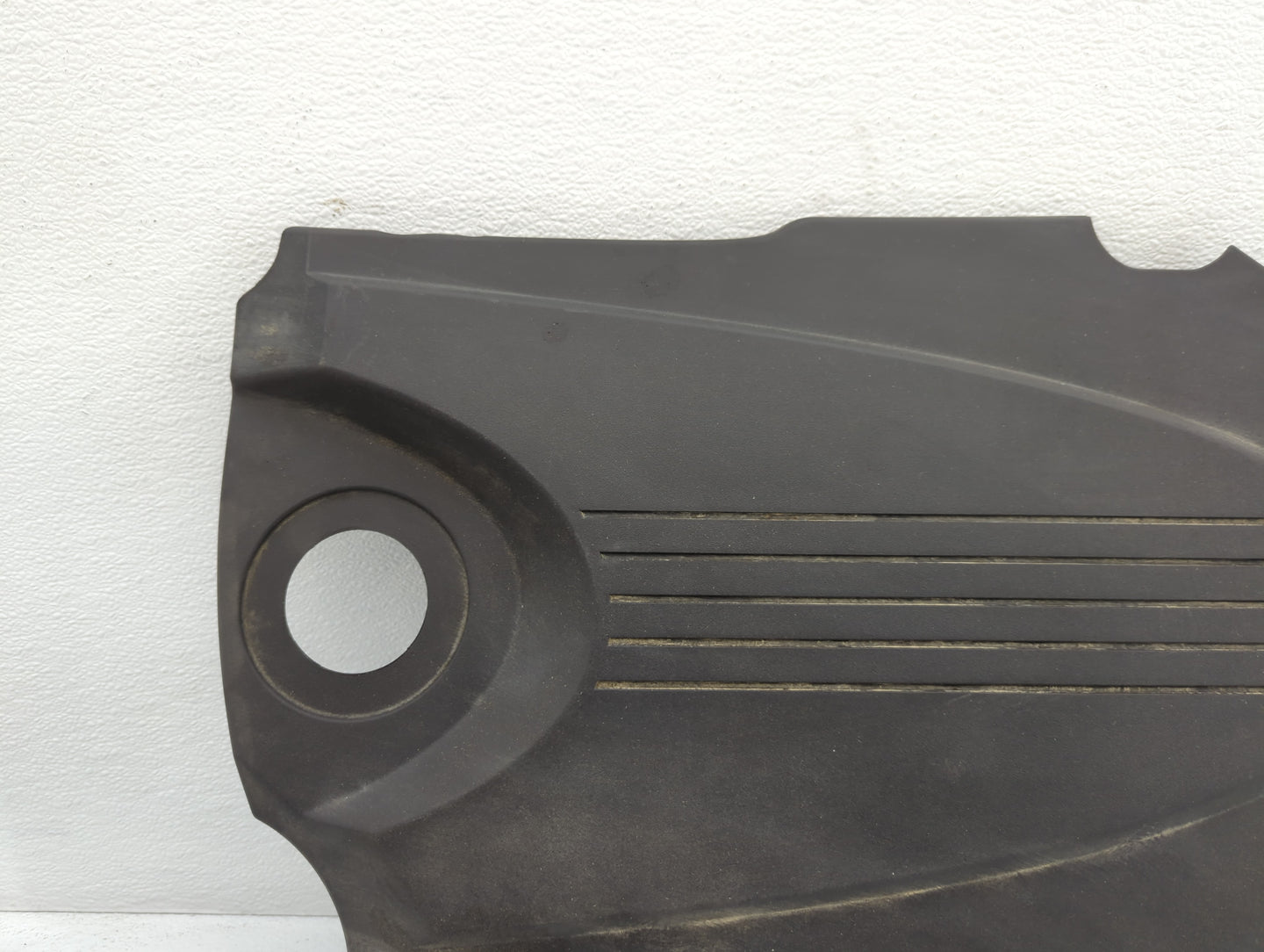 2009 Chevrolet Impala Engine Cover - Oemusedautoparts1.com