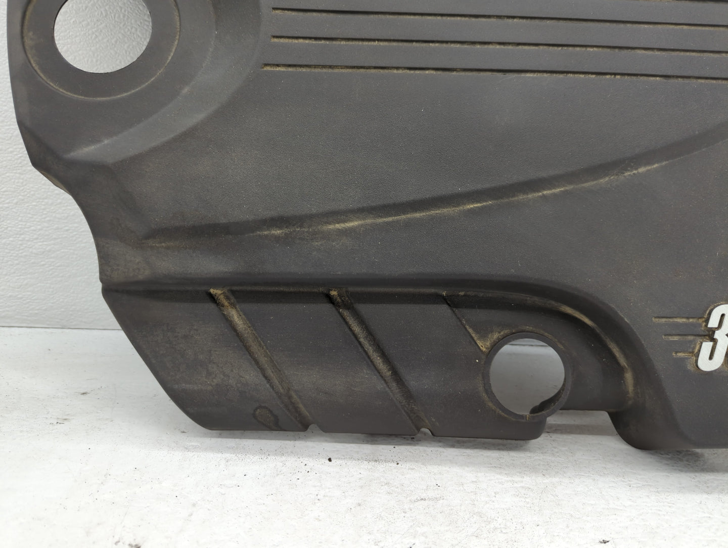 2009 Chevrolet Impala Engine Cover - Oemusedautoparts1.com