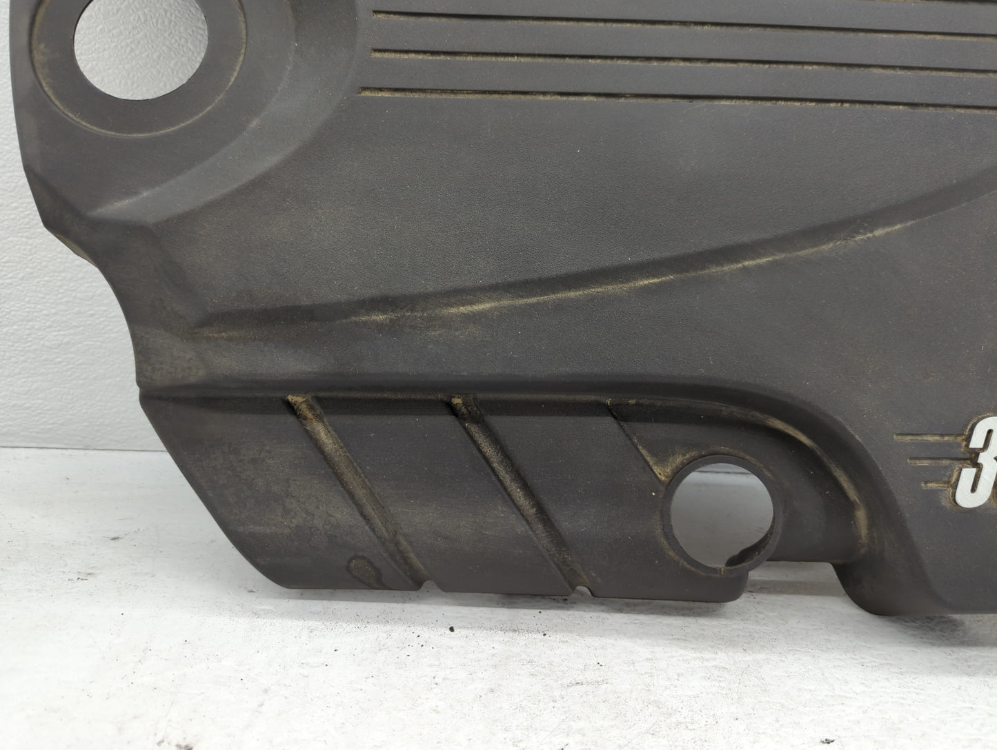 2009 Chevrolet Impala Engine Cover - Oemusedautoparts1.com