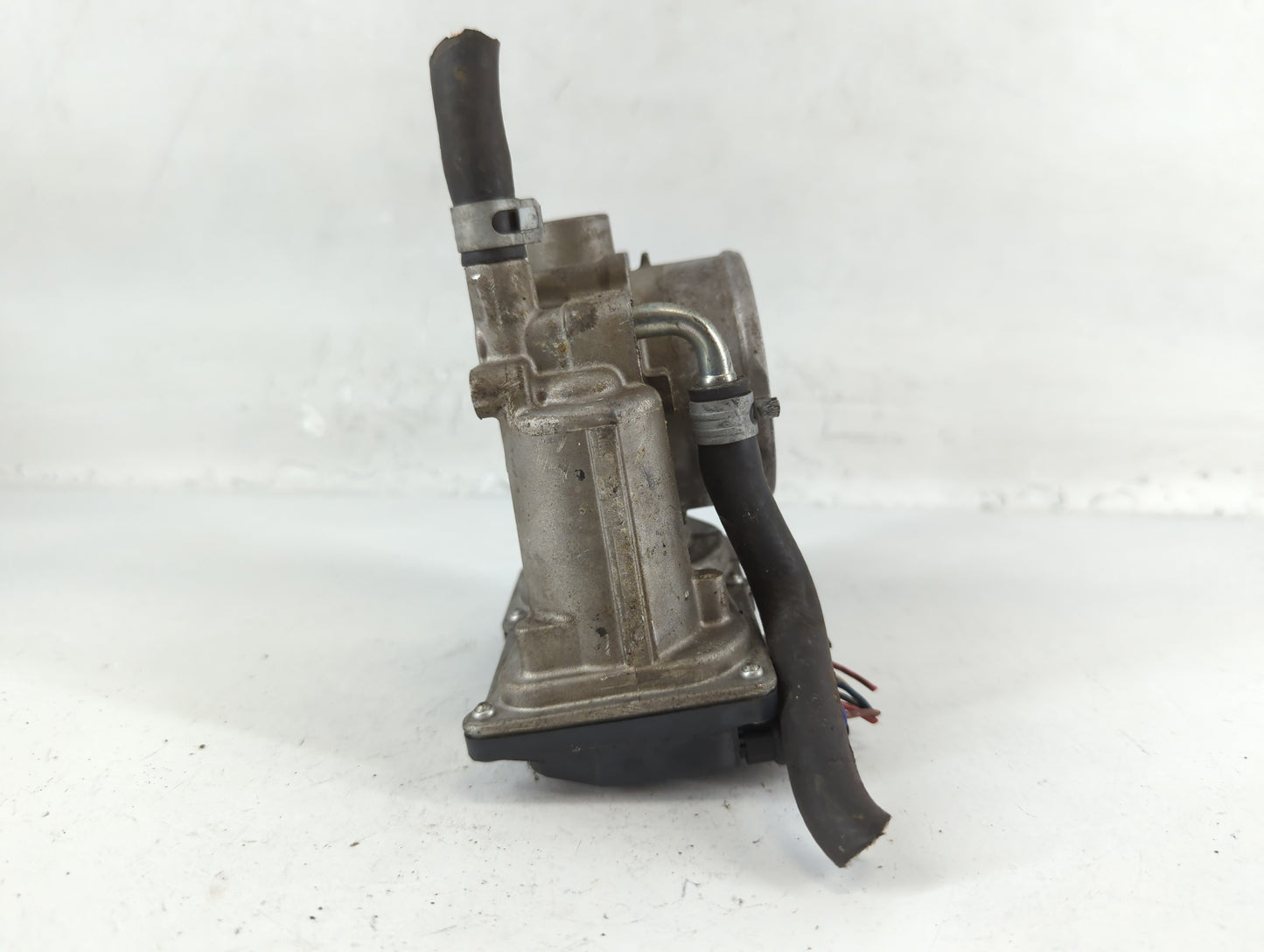 2013-2019 Subaru Legacy Throttle Body P/N:3R13 1780 16112AA38A Fits Fits 2013 2014 2015 2016 2017 2018 2019 OEM Used Auto Parts - Oemusedautoparts1.com