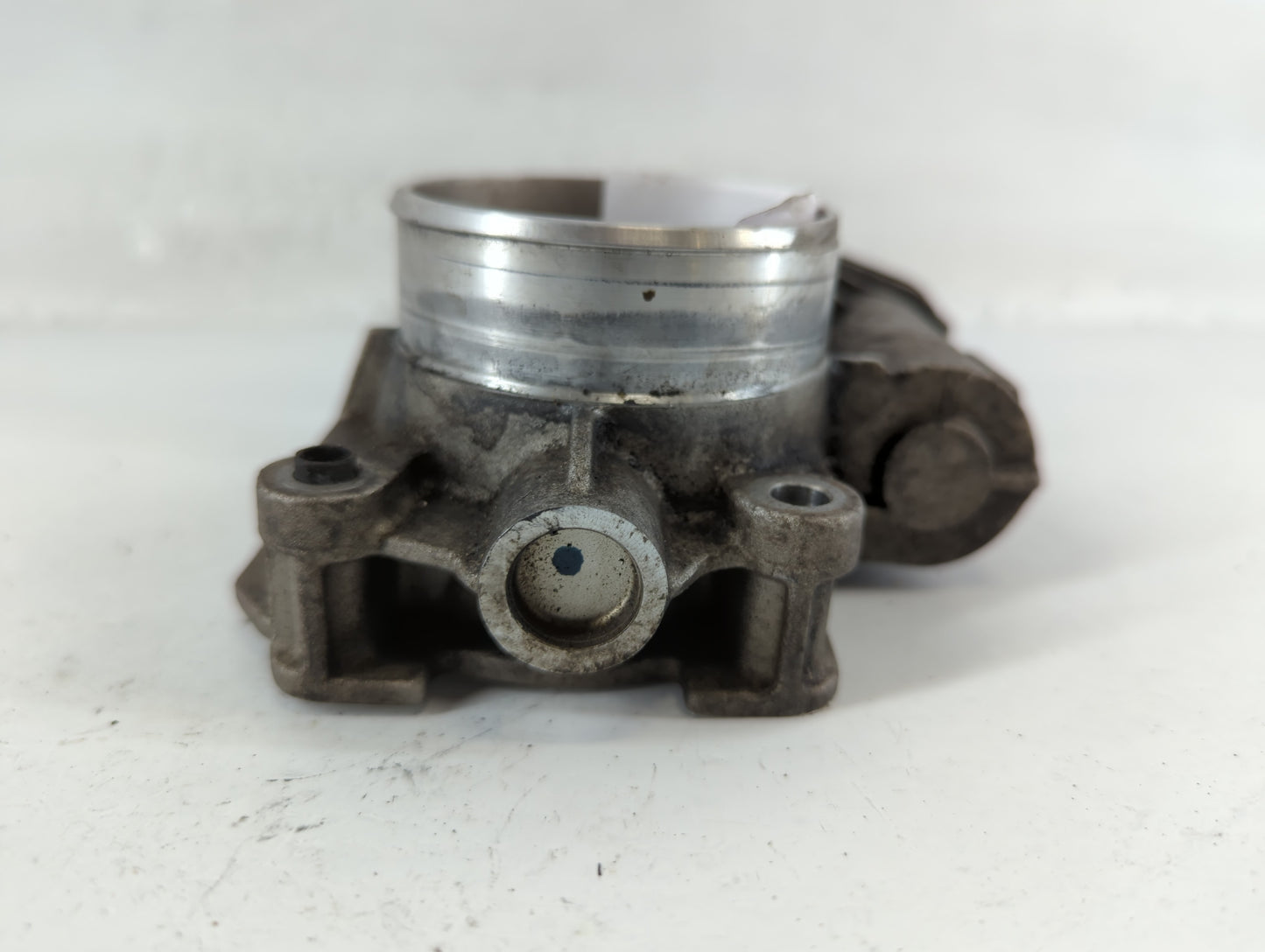 2008-2012 Chevrolet Malibu Throttle Body P/N:8298C 186AA Fits Fits 2007 2008 2009 2010 2011 2012 OEM Used Auto Parts - Oemusedautoparts1.com